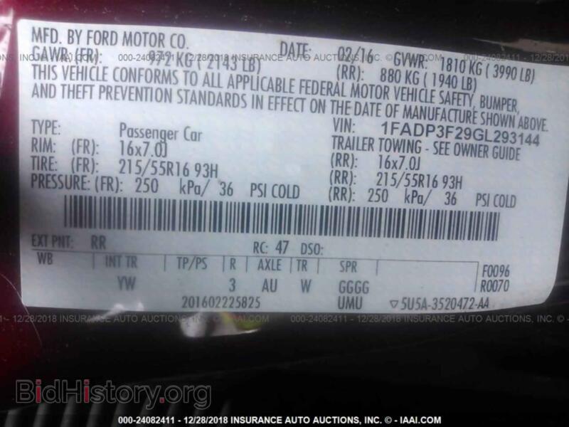 2016 Ford FOCUS (VIN 1FADP3F29GL293144) — photo 9 of 10