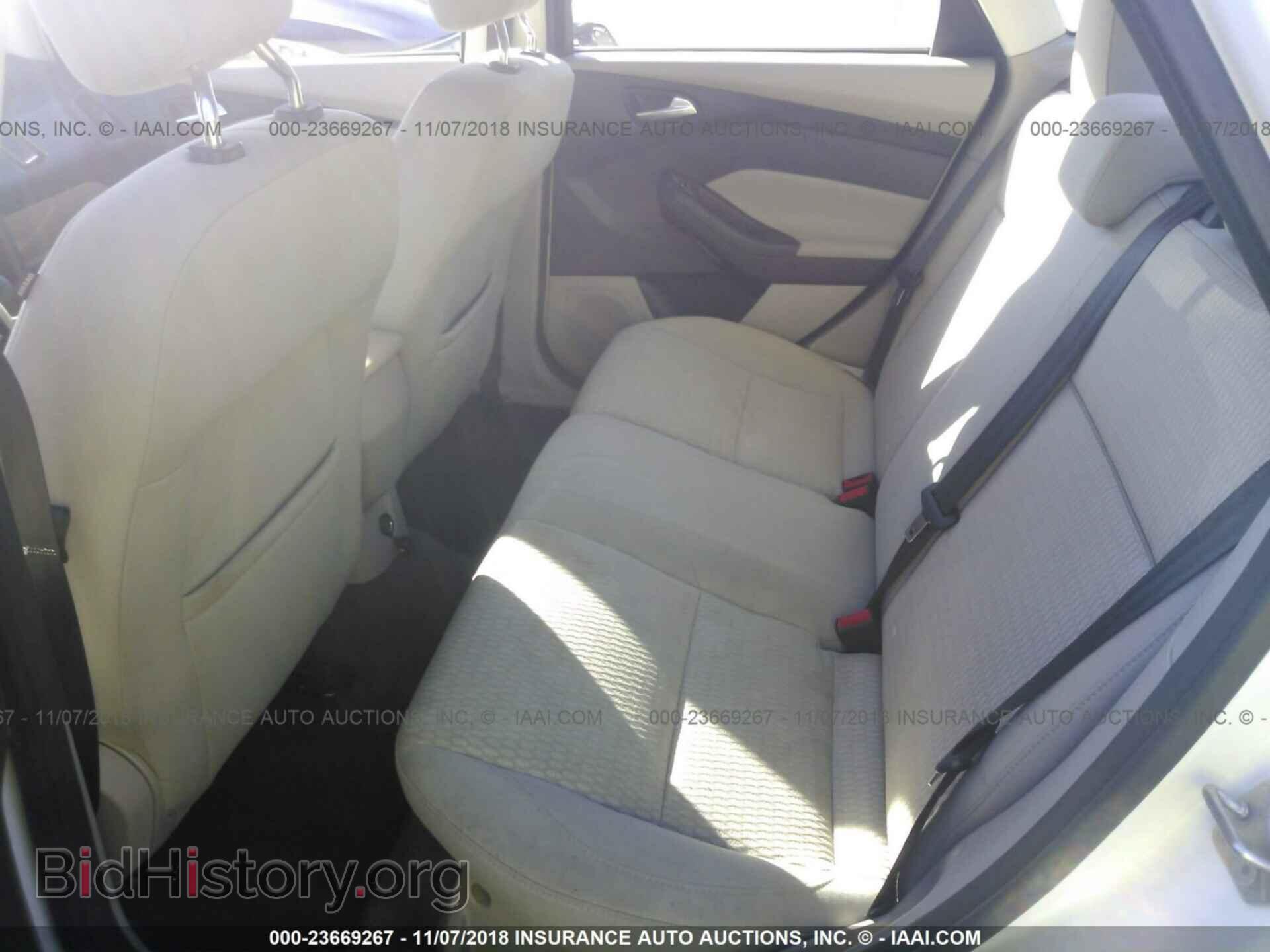 2012 FORD FOCUS - VIN: 1FAHP3H22CL265484 - Photo 8