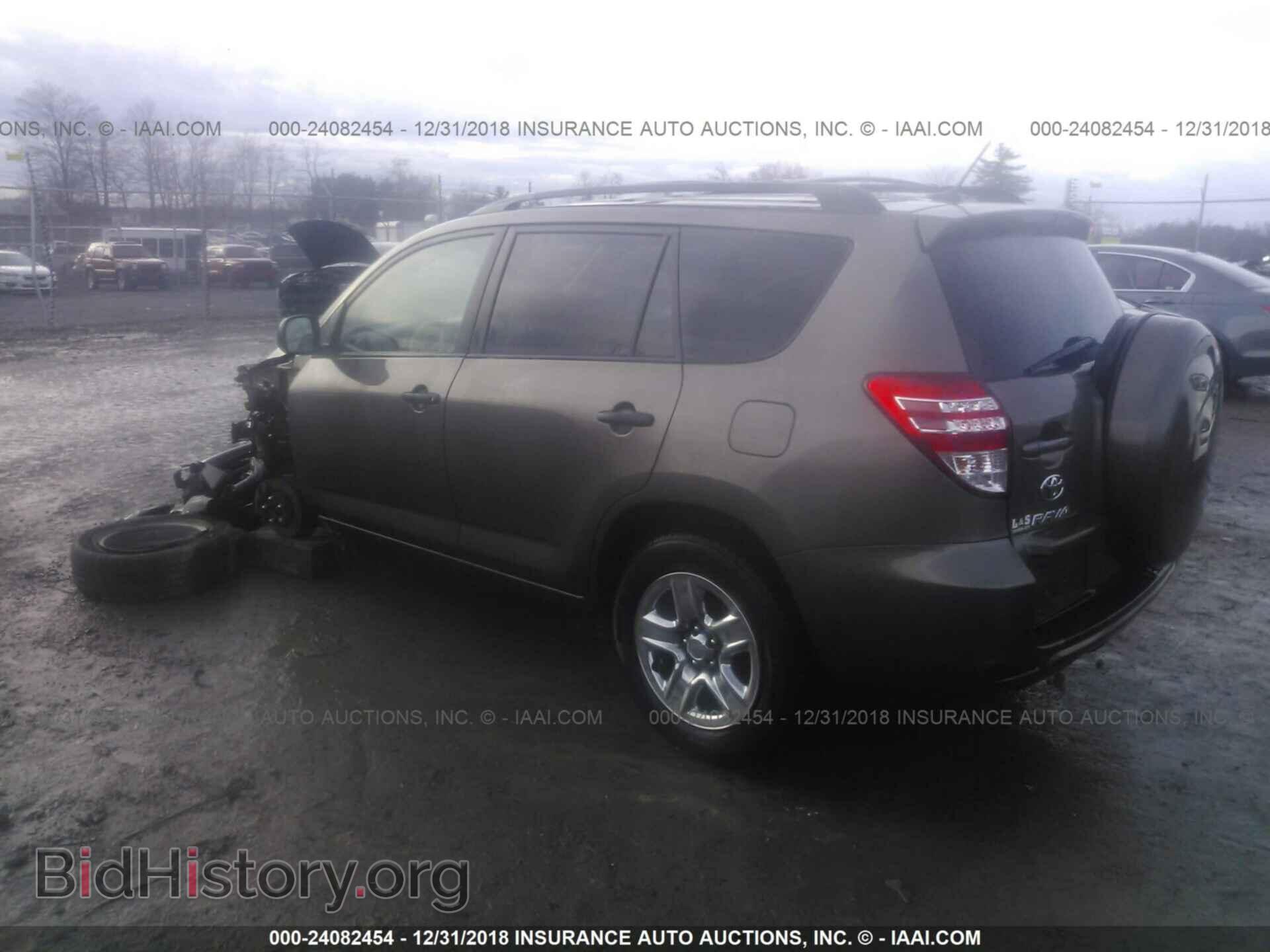 2011 TOYOTA RAV4 - VIN: 2T3BF4DV6BW142534 - Фото 3