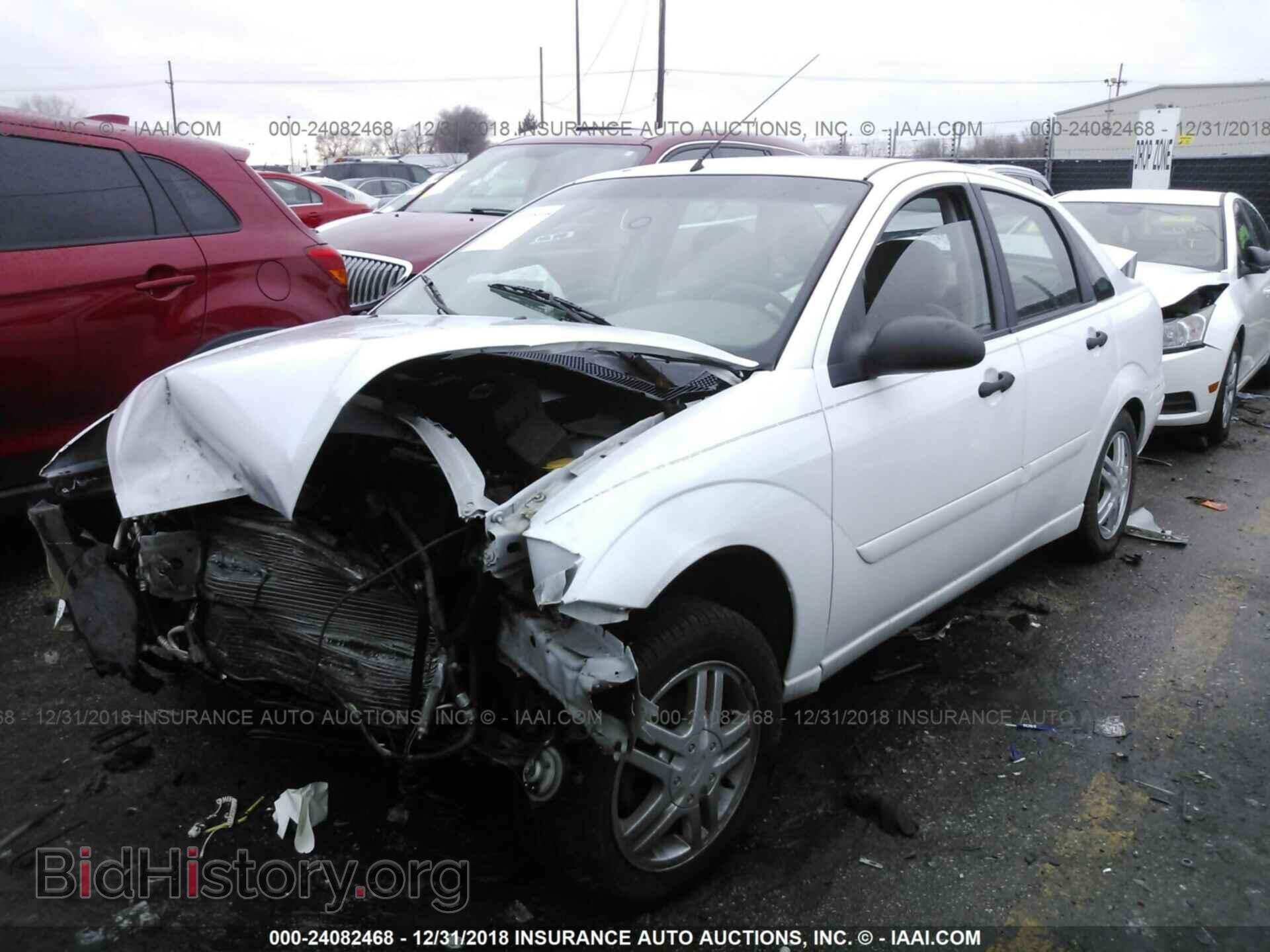 2010 BUICK LUCERNE - VIN: 1G4HC5EM7AU136683 - Фото 2