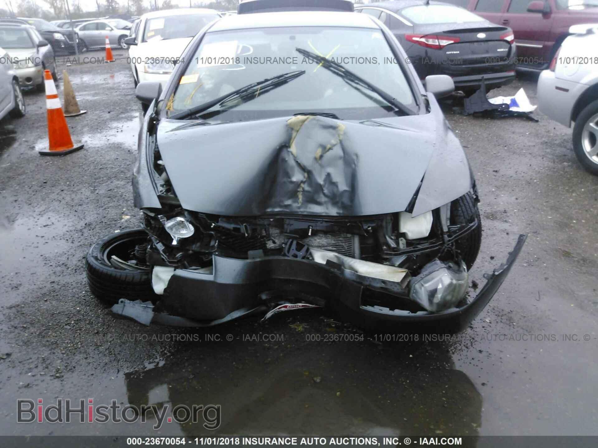 2011 HONDA CIVIC - VIN: 19XFA1F64BE002014 - Photo 6
