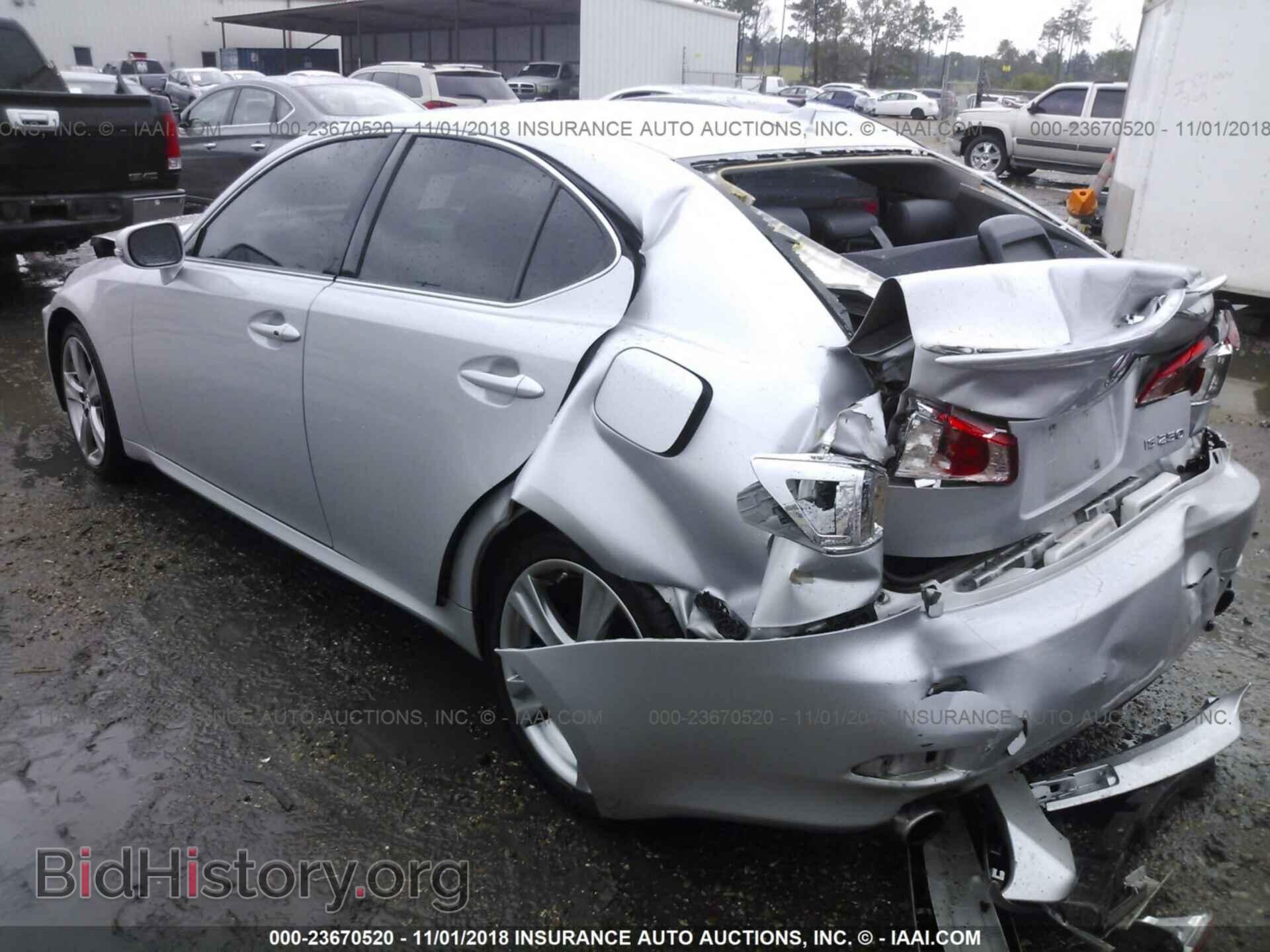 2011 LEXUS IS - VIN: JTHBF5C28B5146524 - Фото 3