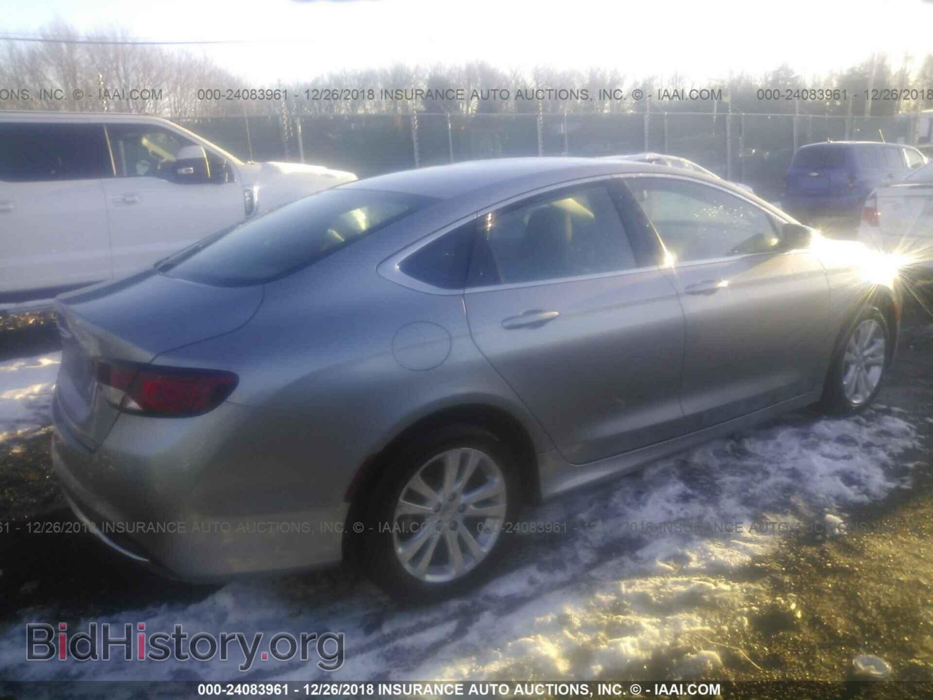 2016 CHRYSLER 200 - VIN: 1C3CCCAB8GN141468 - Photo 4