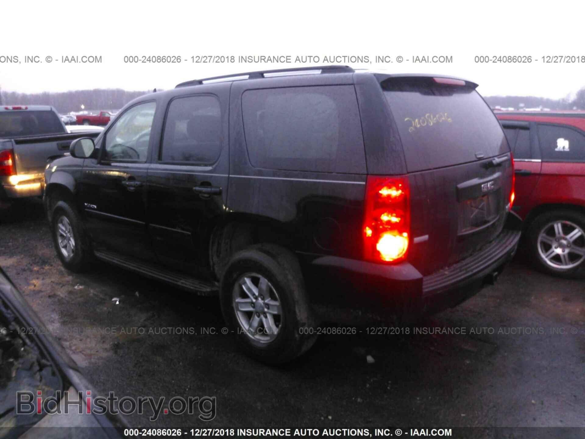 2011 GMC YUKON - VIN: 1GKS2AE05BR110272 - Фото 3