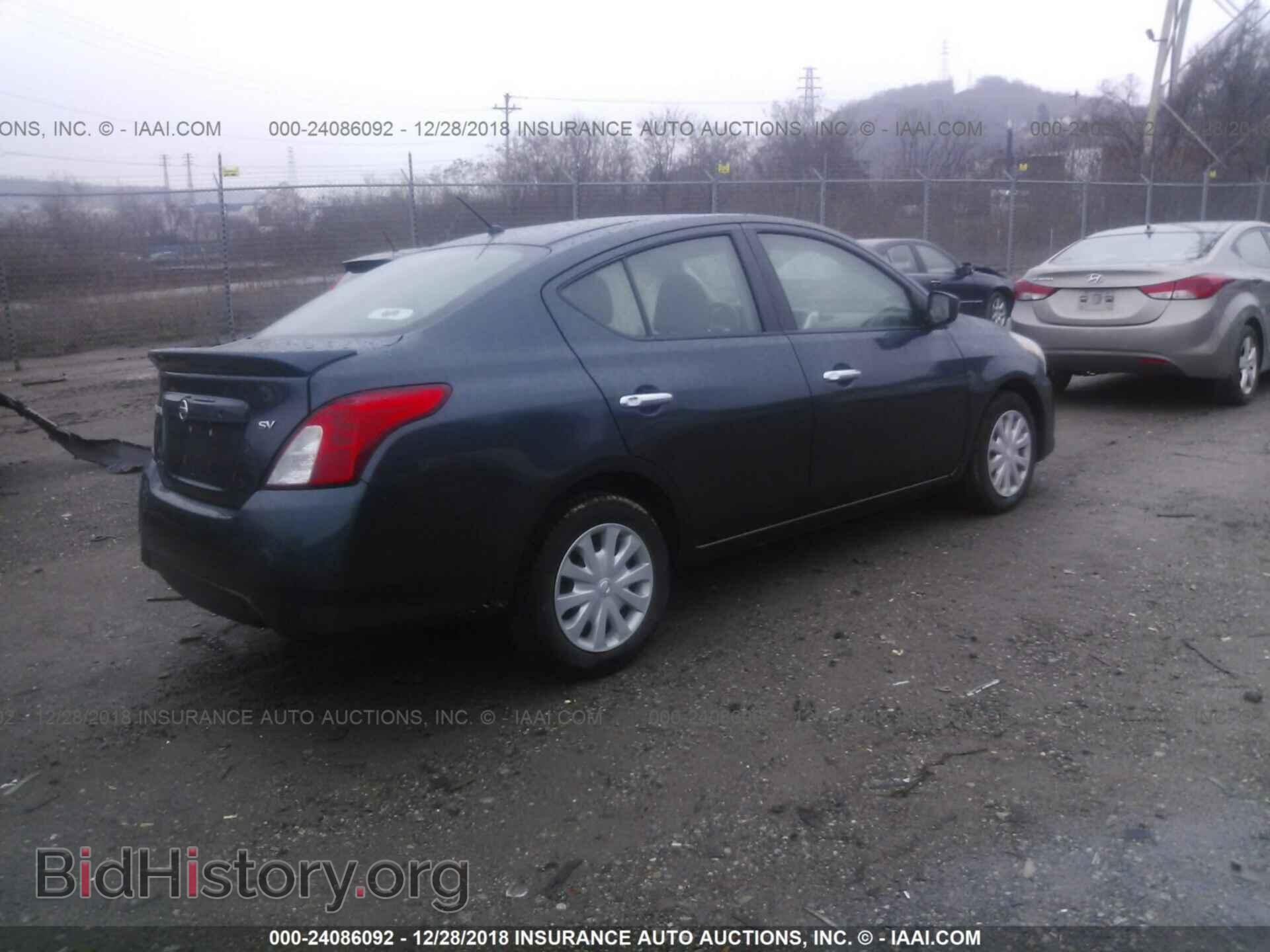 2017 NISSAN VERSA - VIN: 3N1CN7AP2HL839409 - Фото 4