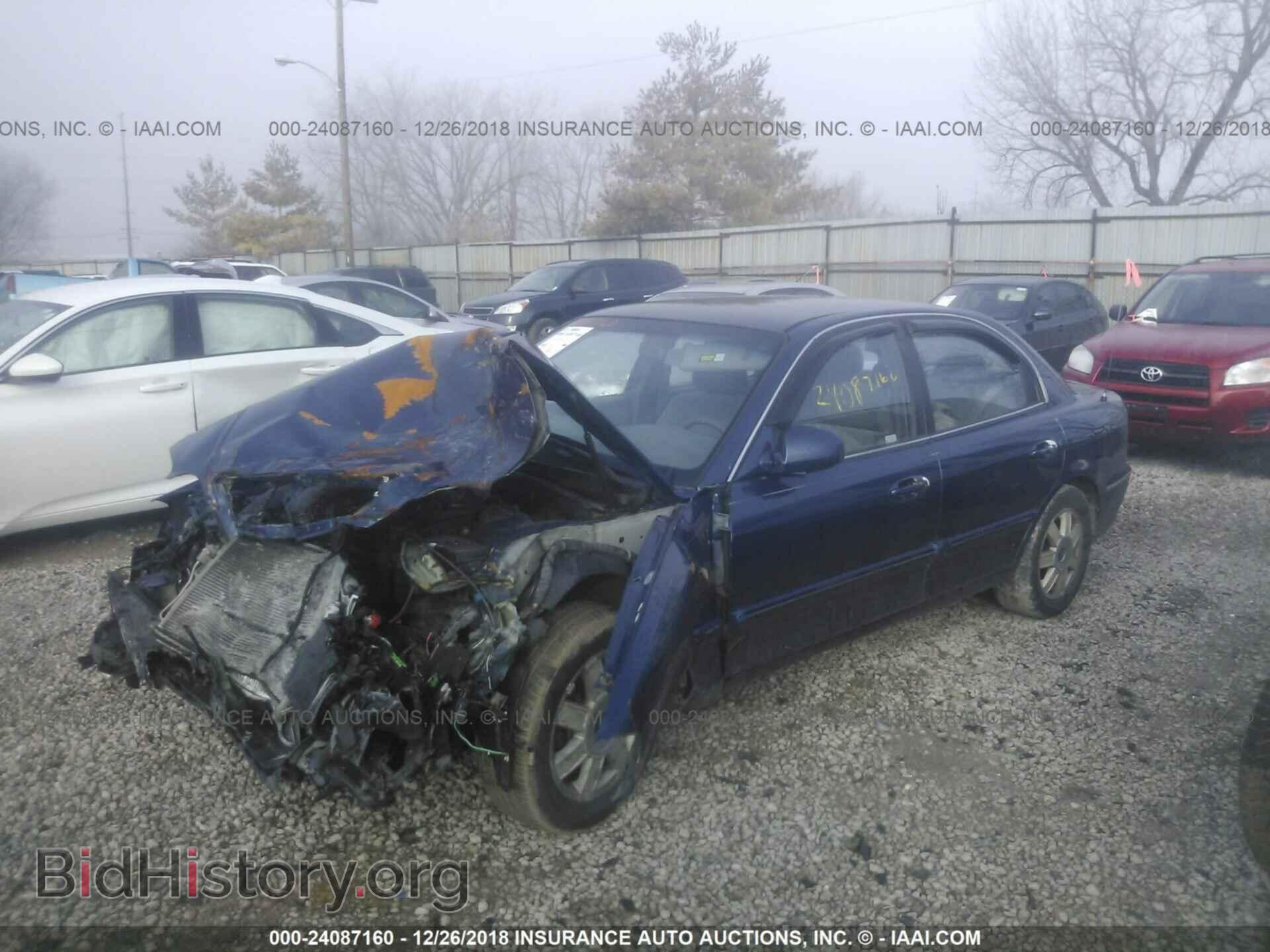 2005 KIA OPTIMA - VIN: KNAGD128X55427575 - Фото 2