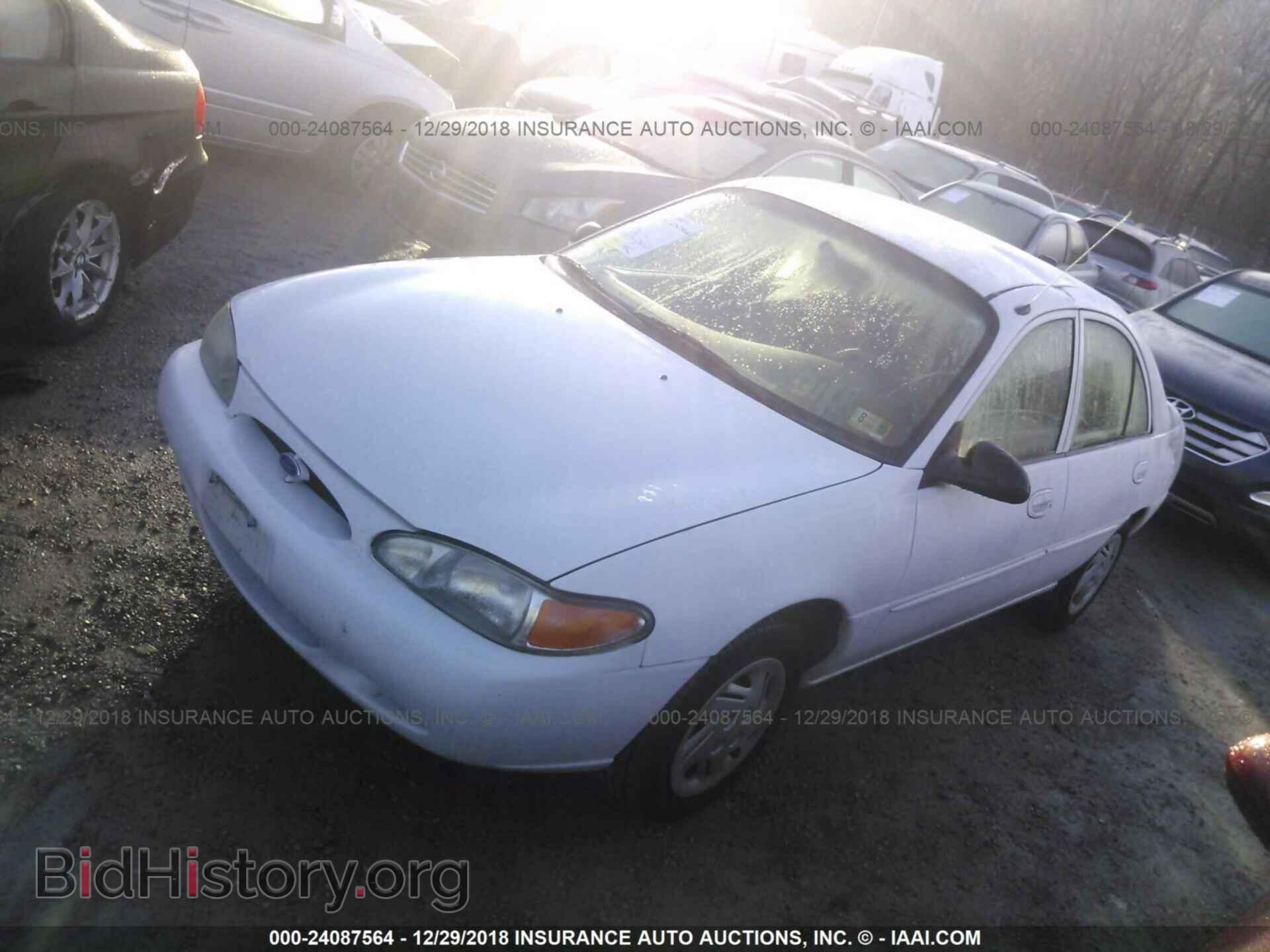 2002 FORD ESCORT - VIN: 3FAFP13P72R138258 - Фото 2