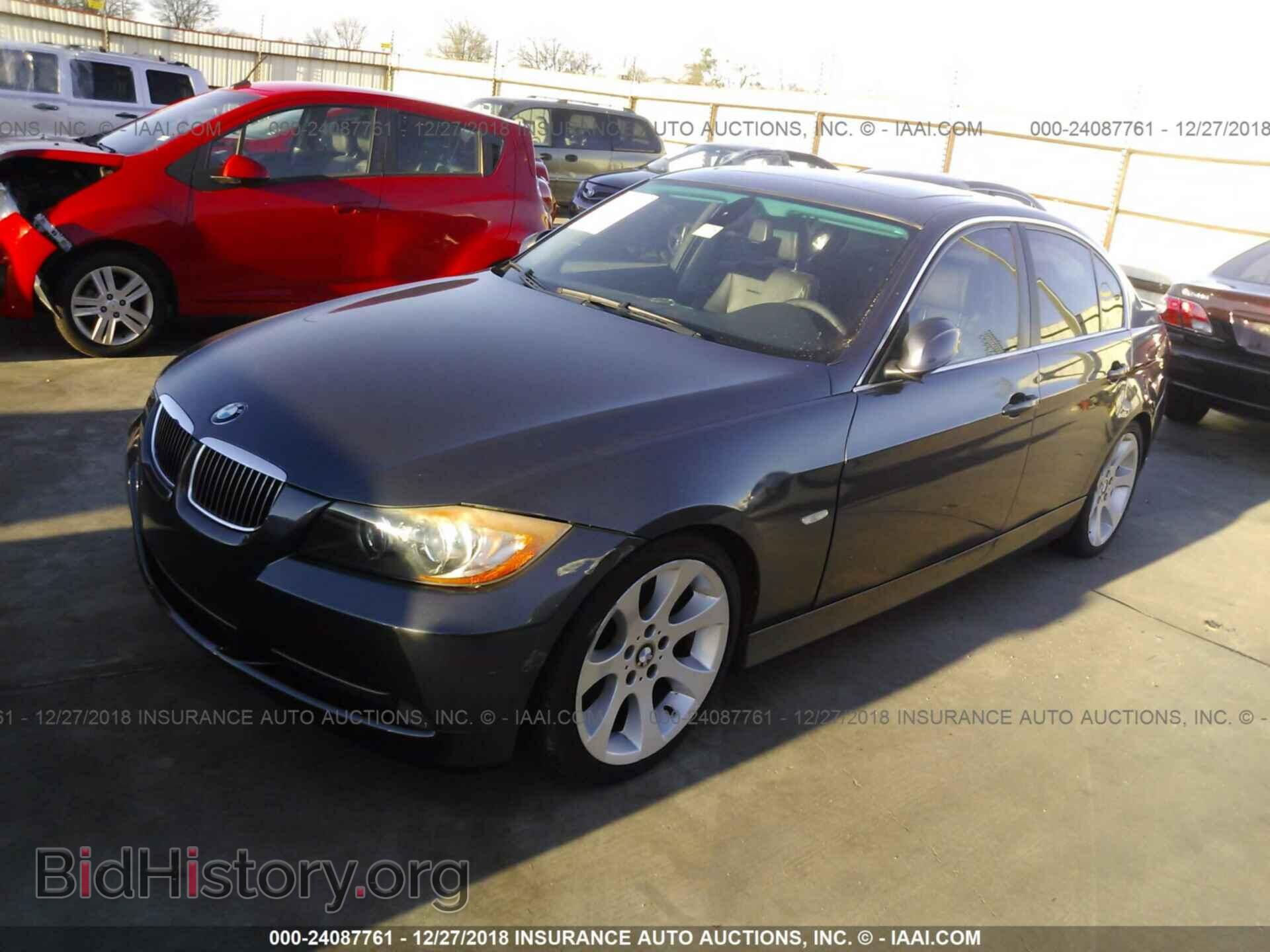 2006 BMW 330 - VIN: WBAVB33506AZ86106 - Фото 2
