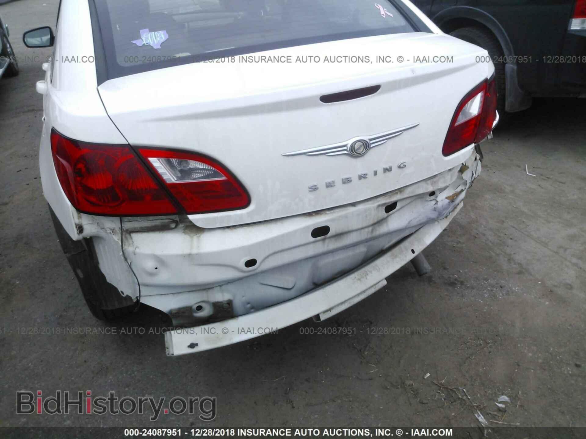 2010 CHRYSLER SEBRING - VIN: 1C3CC4FB8AN180552 - Фото 6