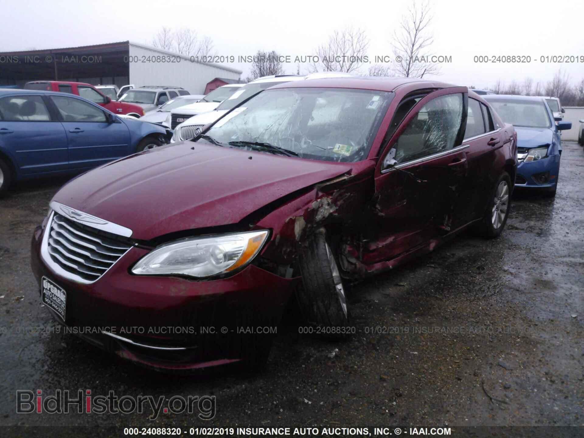 2012 CHRYSLER 200 - VIN: 1C3CCBBB9CN188611 - Фото 2