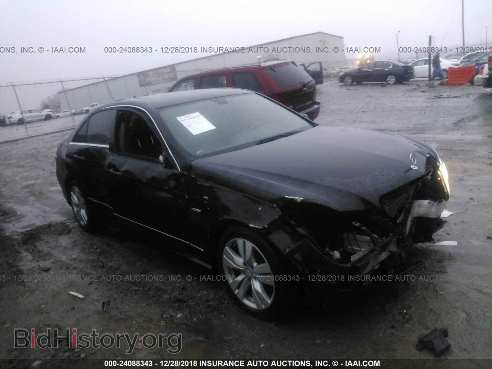 Photo WDDHF2EB6CA522420 - MERCEDES-BENZ E 2012