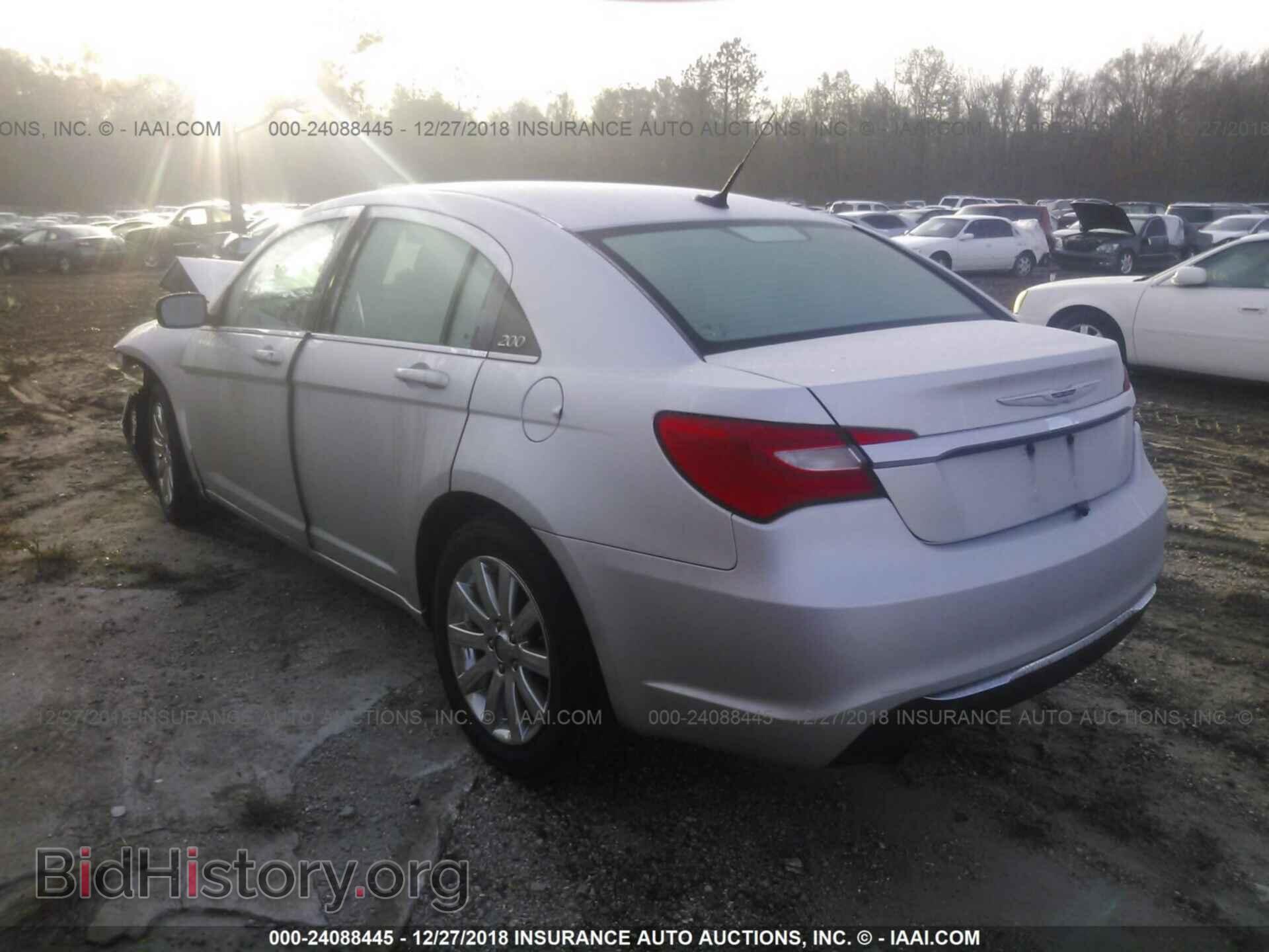 2011 CHRYSLER 200 - VIN: 1C3BC1FG7BN504629 - Фото 3