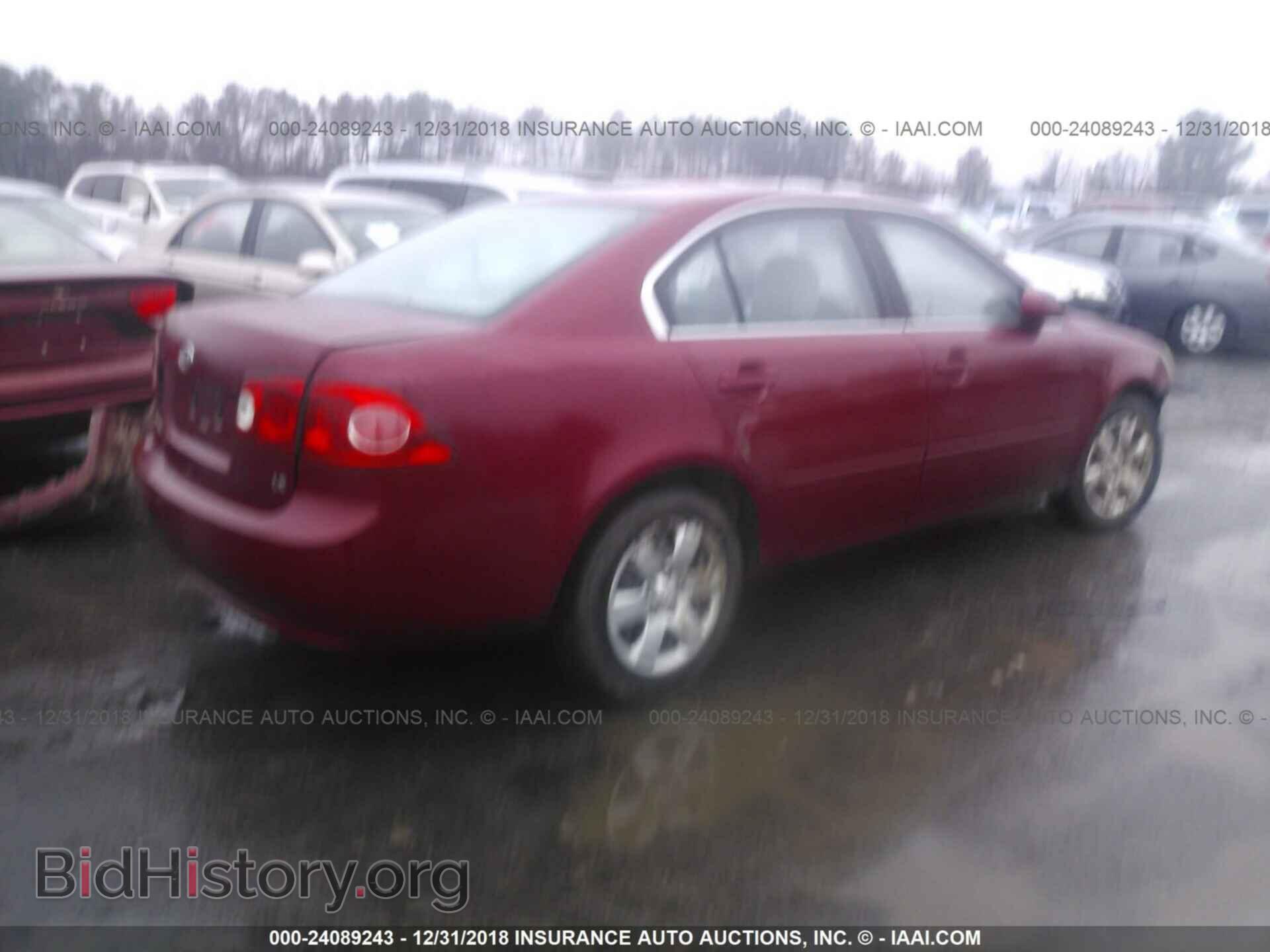 2008 KIA OPTIMA - VIN: KNAGE123785257617 - Фото 4