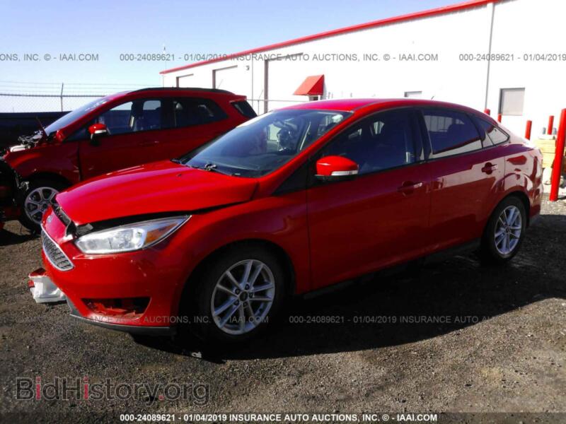 2016 Ford FOCUS (VIN 1FADP3F22GL291347) — photo 2 of 10