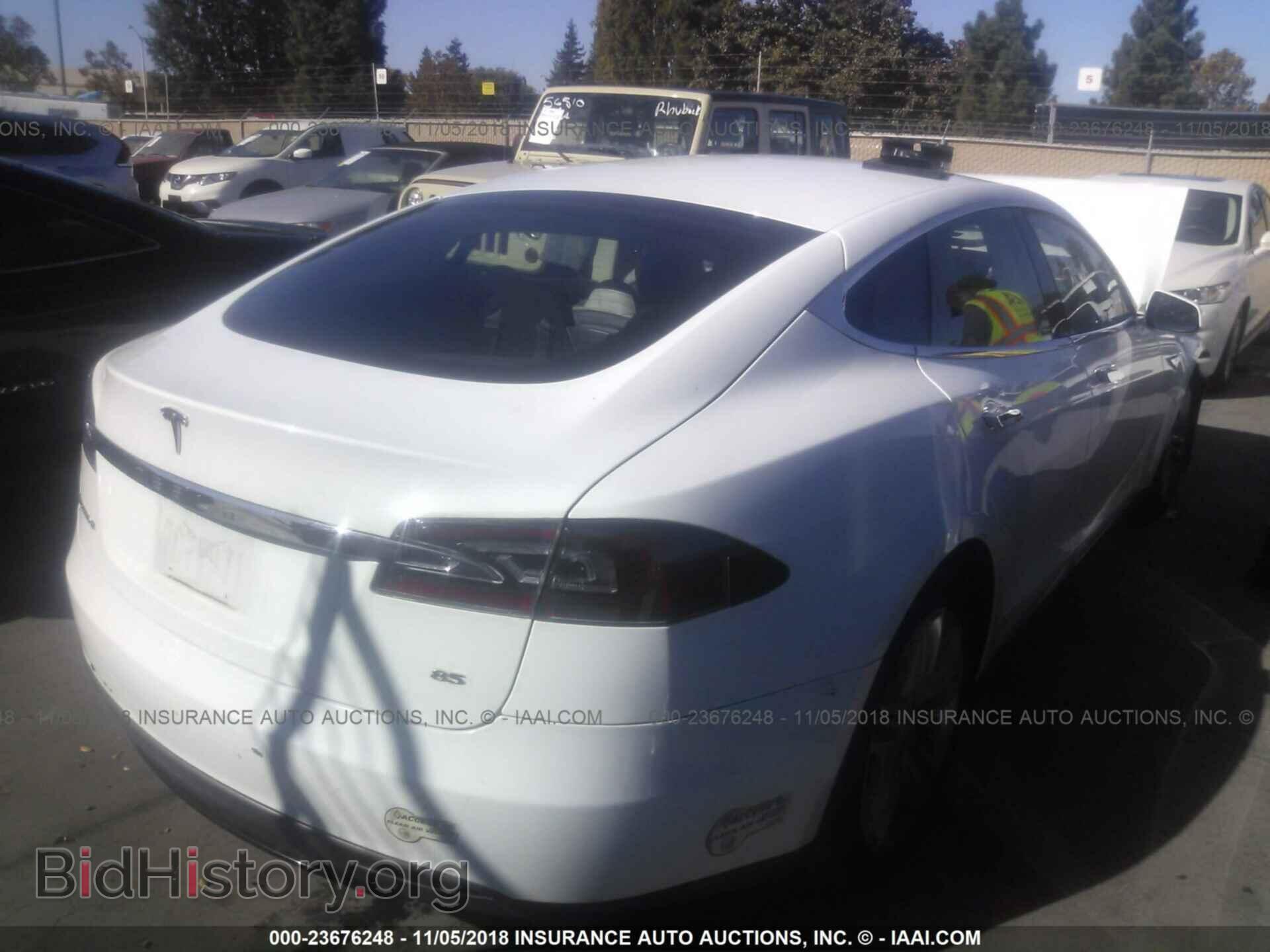 2013 TESLA MODEL S - VIN: 5YJSA1CN6DFP22437 - Photo 4