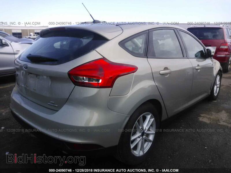2016 Ford FOCUS (VIN 1FADP3K25GL284074) — фото 4 из 10