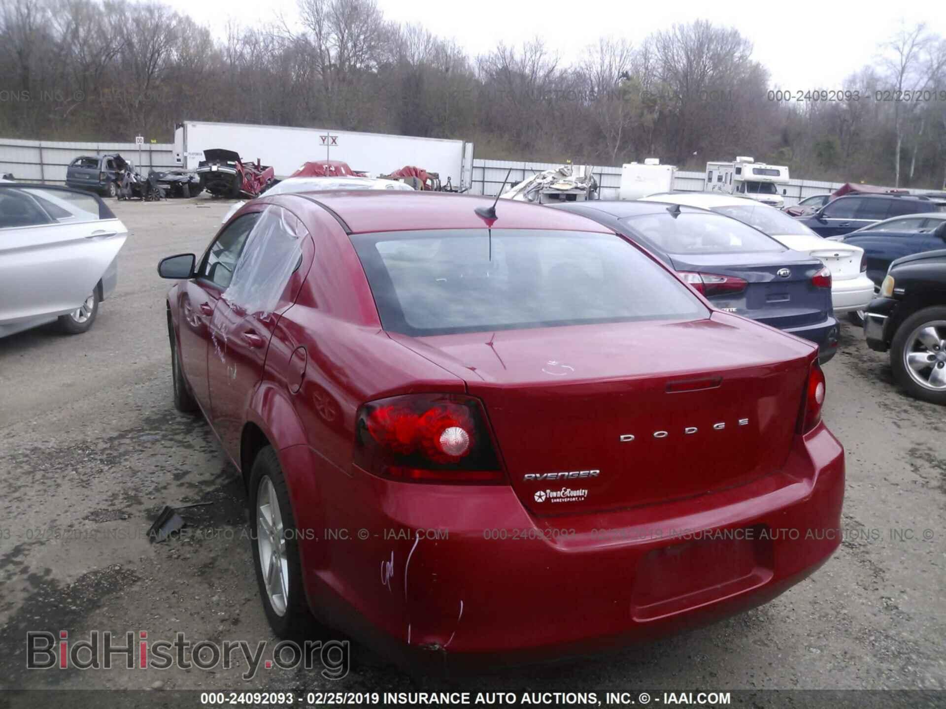 2011 DODGE AVENGER - VIN: 1B3BD1FB3BN585241 - Photo 3