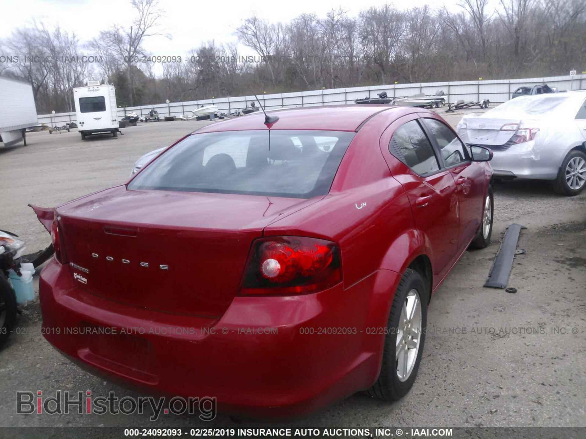 2011 DODGE AVENGER - VIN: 1B3BD1FB3BN585241 - Photo 4
