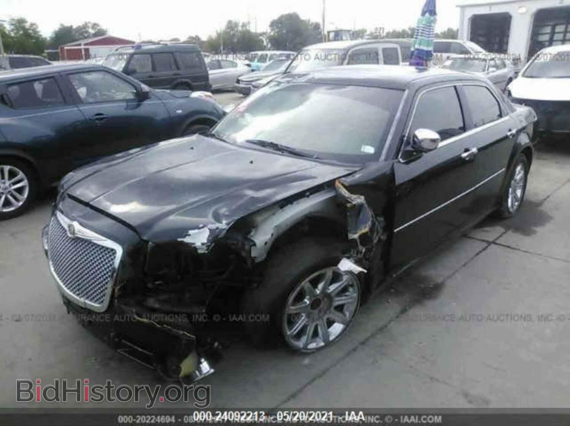 2006 CHRYSLER 300 - VIN: 2C3KA63H46H496830 - Фото 2