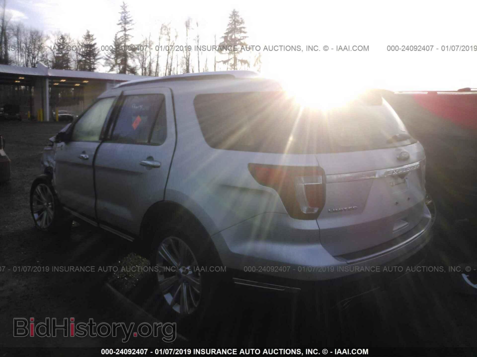 2018 FORD EXPLORER - VIN: 1FM5K8F83JGC16425 - Фото 3