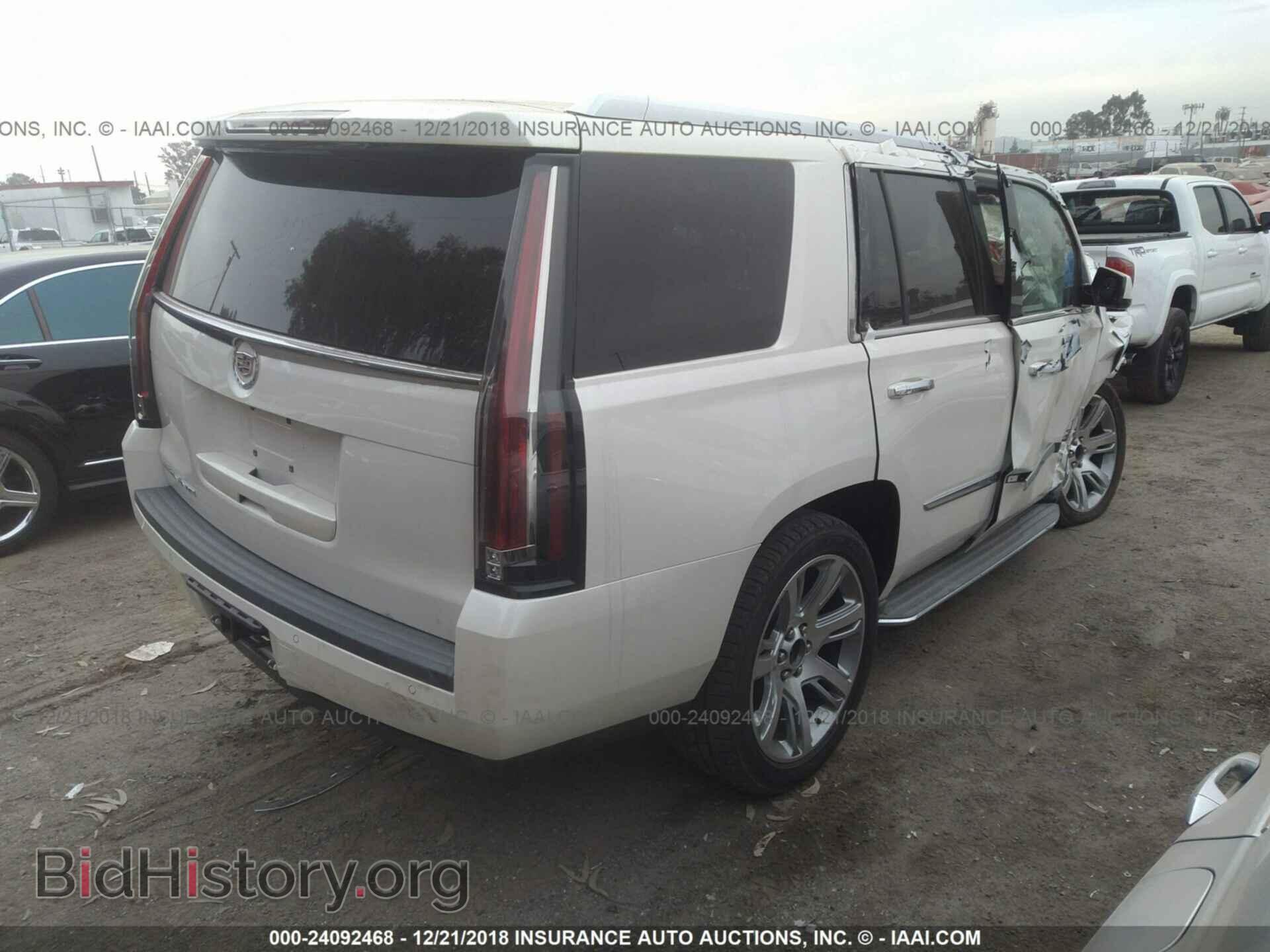 2015 Cadillac Escalade - VIN: 1GYS3BKJXFR176764 - Фото 4
