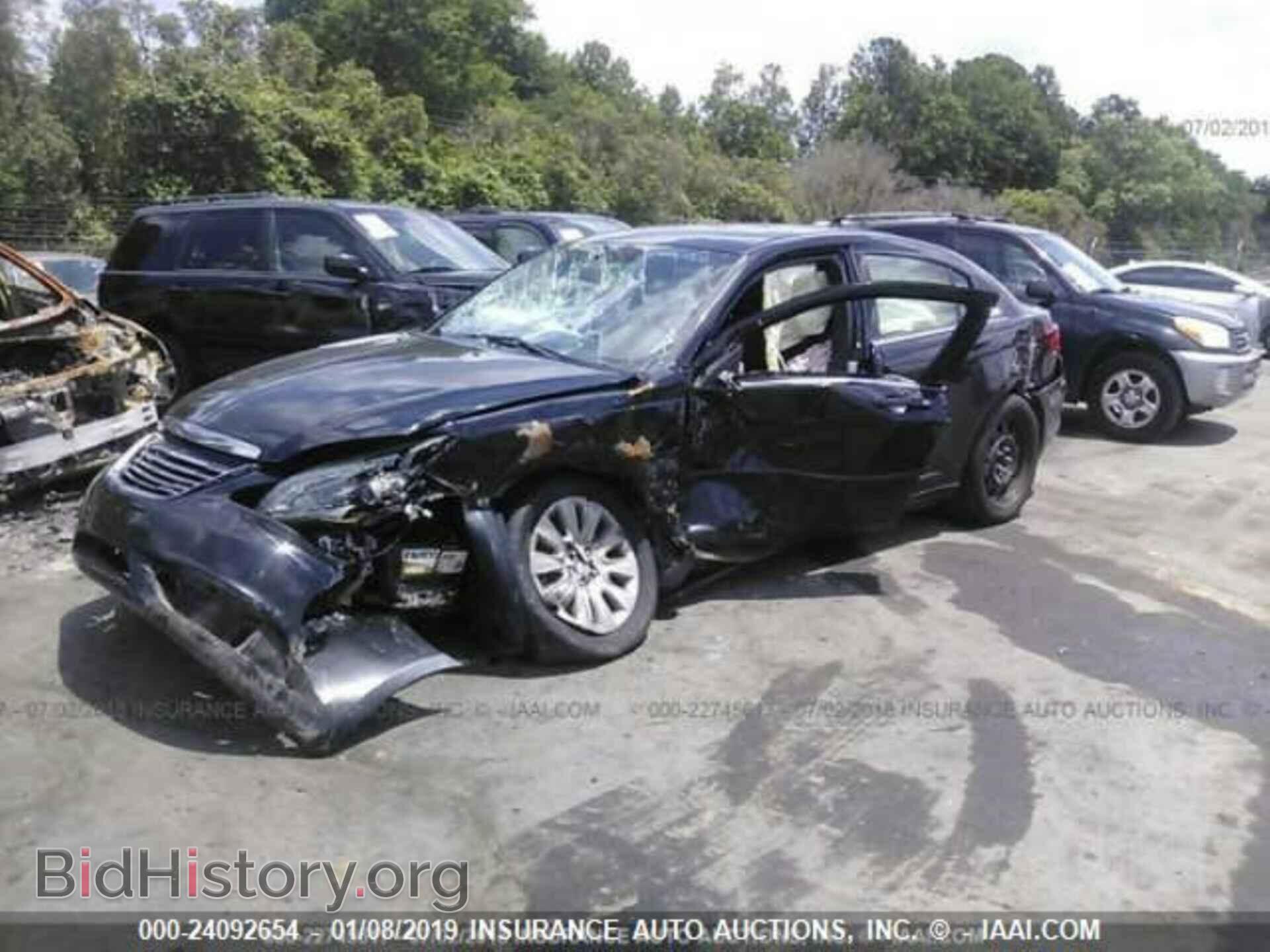 2012 CHRYSLER 200 - VIN: 1C3CCBAB4CN317565 - Фото 2