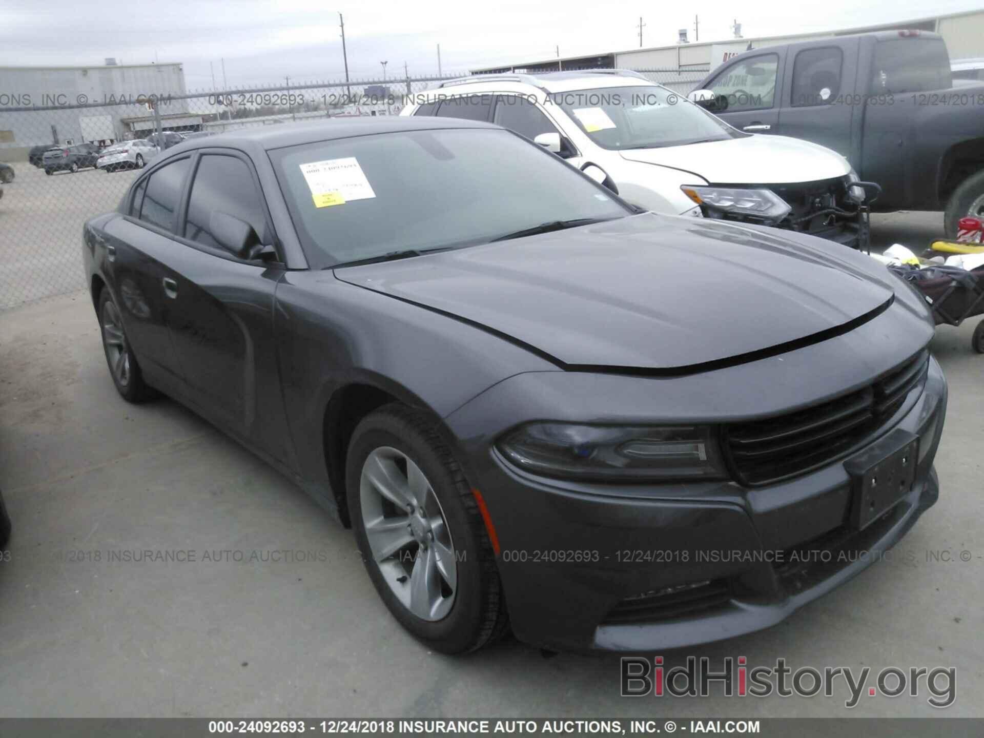 Photo 2C3CDXHG4HH523240 - Dodge Charger 2017