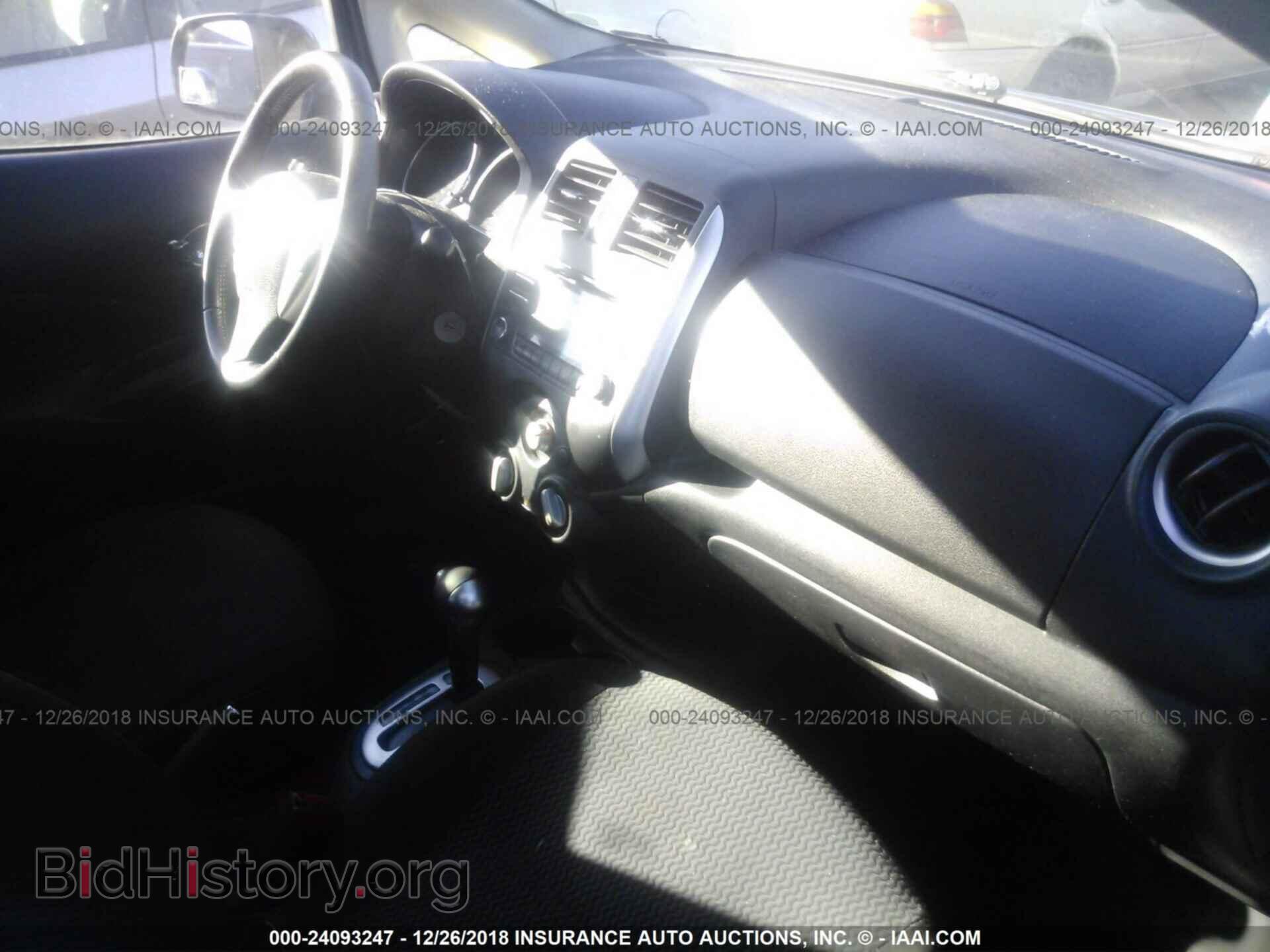 2014 NISSAN VERSA NOTE - VIN: 3N1CE2CP9EL437138 - Photo 5