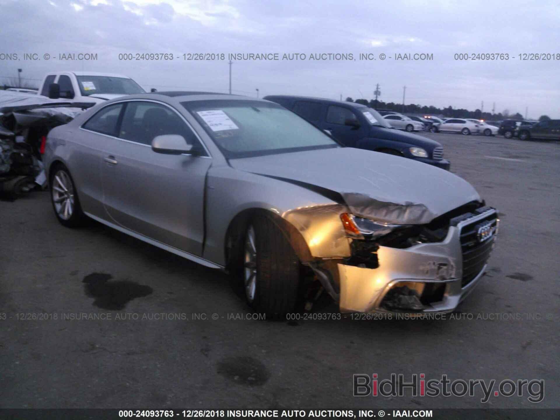 Photo WAUMFAFR6FA049943 - AUDI A5 2015