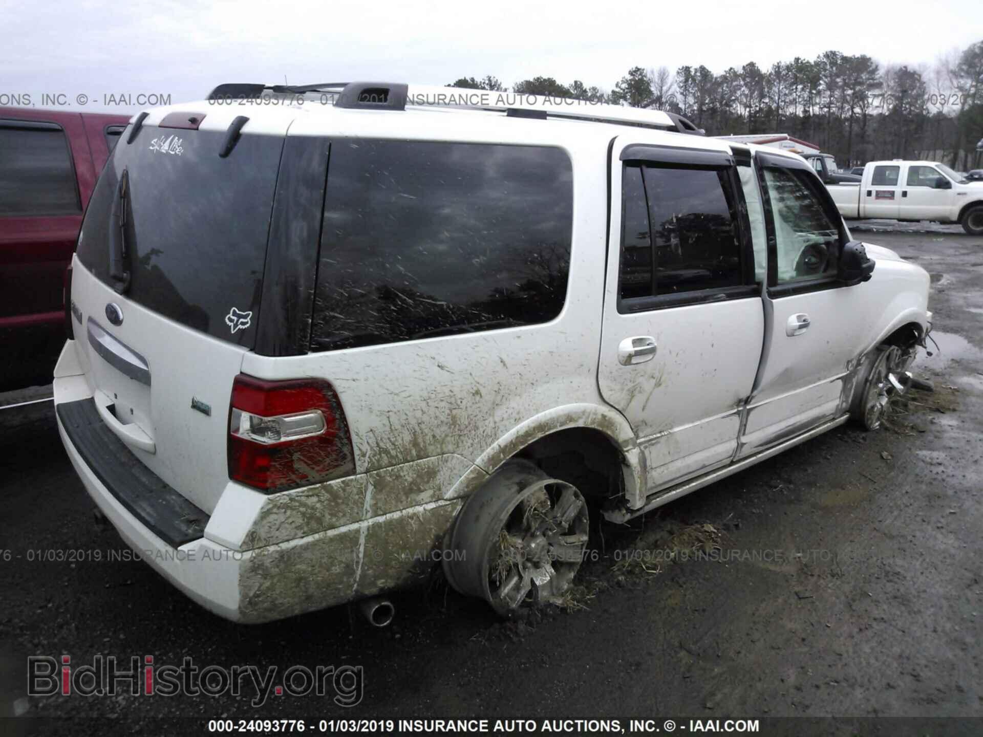2010 FORD EXPEDITION - VIN: 1FMJU2A57AEB03706 - Фото 4