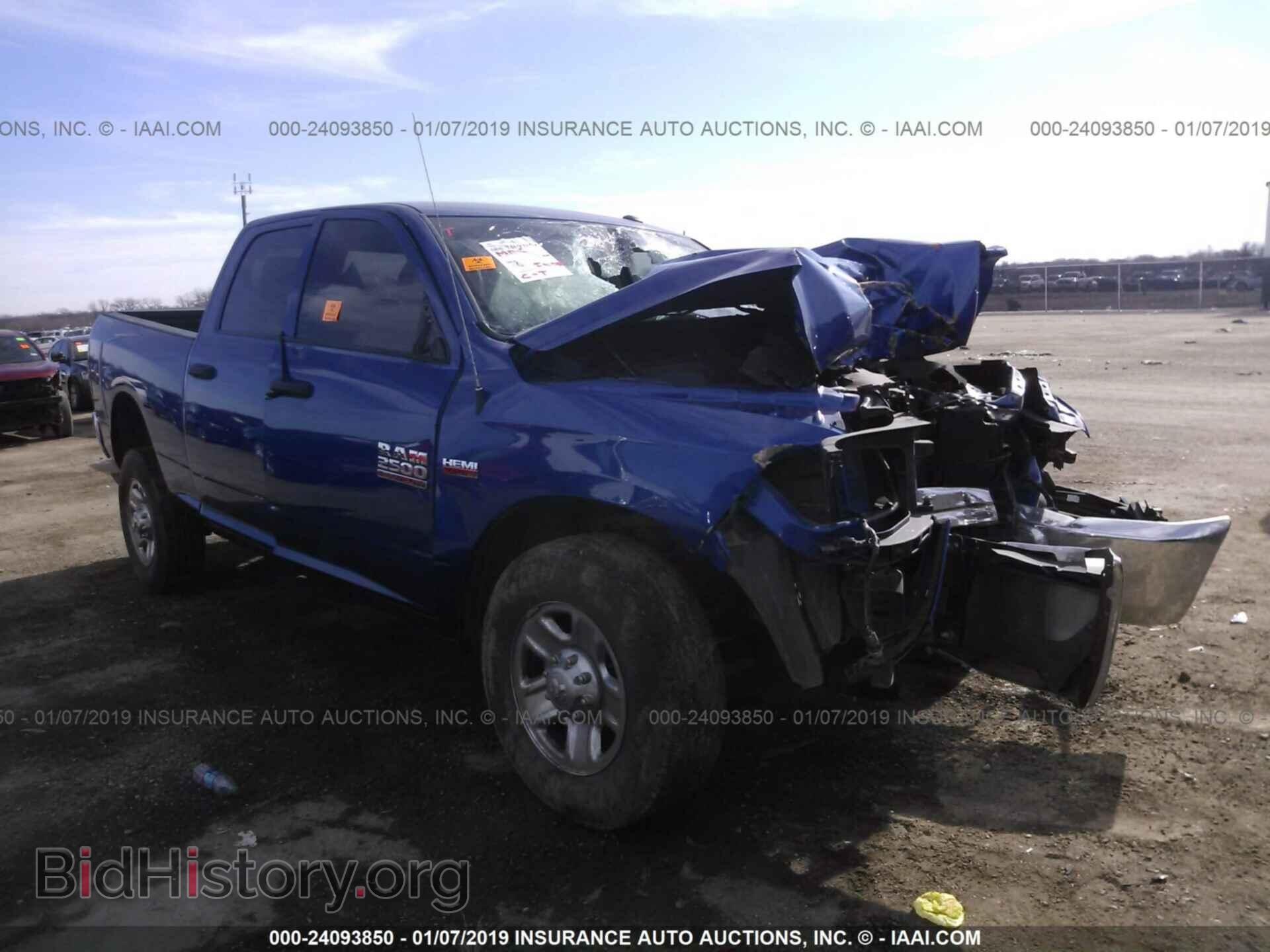 Photo 3C6UR5CJ7HG679501 - RAM 2500 2017