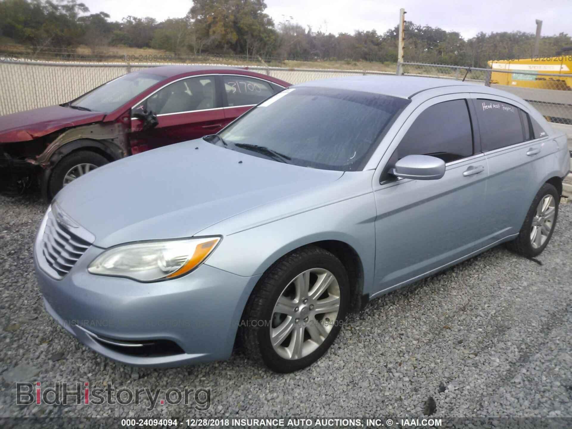 2014 CHRYSLER 200 - VIN: 1C3CCBBB8EN198274 - Фото 2