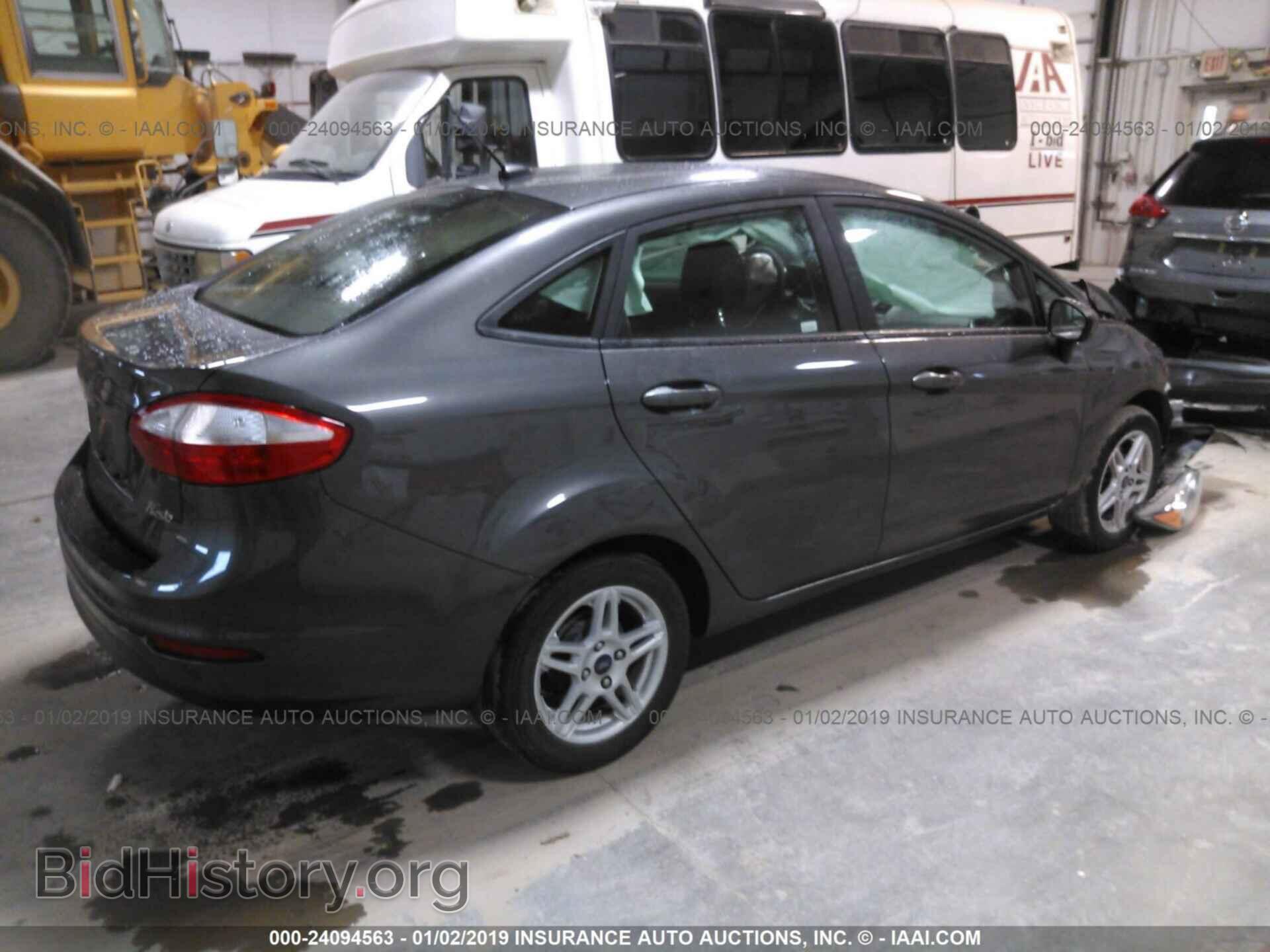 2017 FORD FIESTA - VIN: 3FADP4BJ7HM138434 - Фото 4