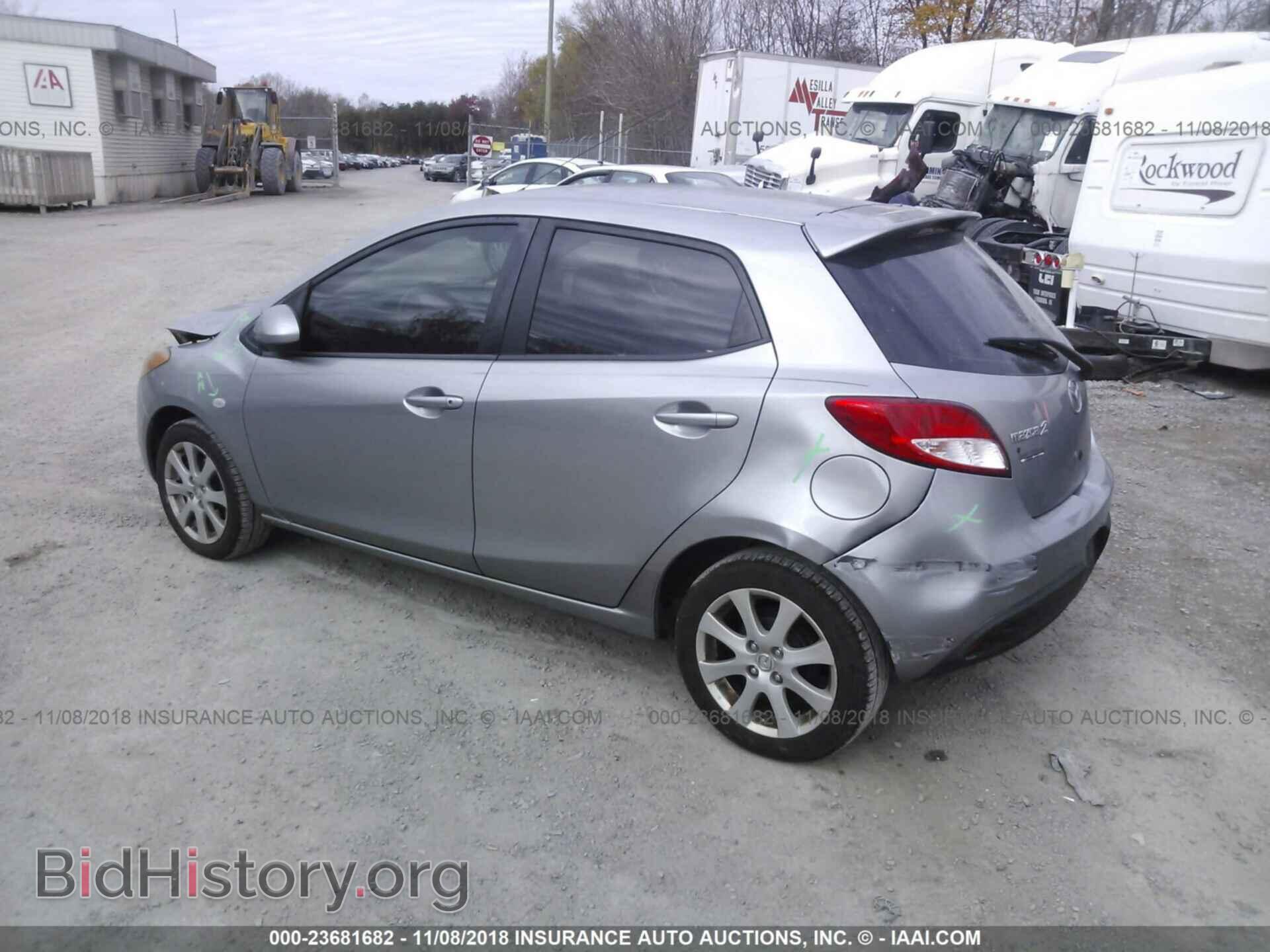2011 MAZDA MAZDA2 - VIN: JM1DE1HY5B0118955 - Фото 3