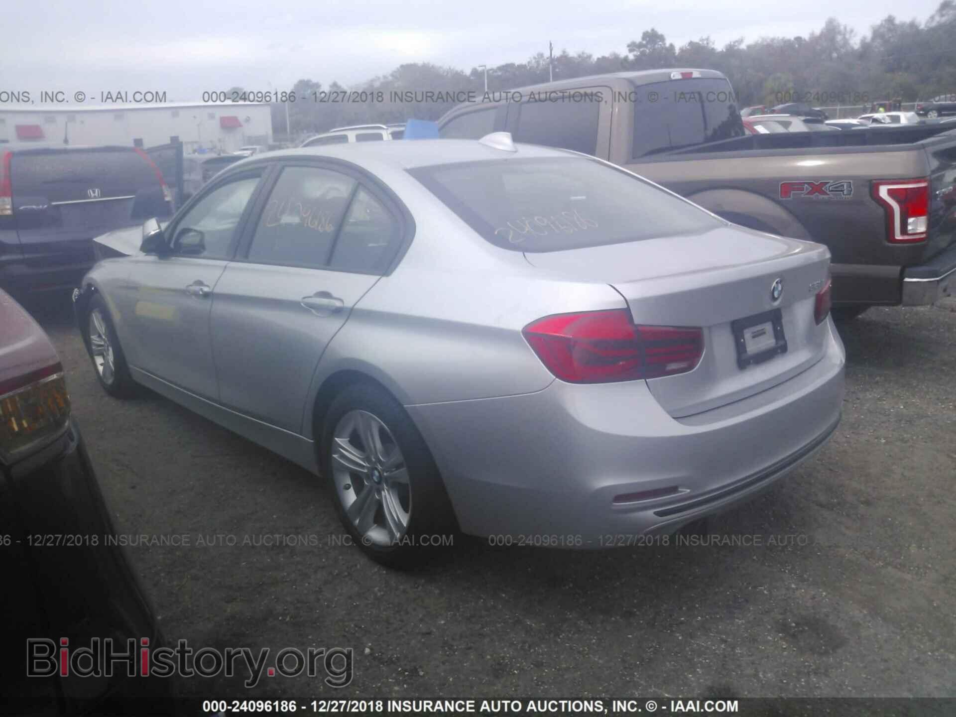 2016 BMW 328 - VIN: WBA8E9G50GNT47509 - Фото 3