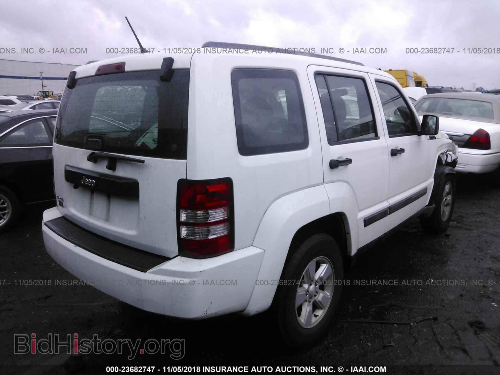 2012 JEEP LIBERTY - VIN: 1C4PJMAK2CW120256 - Фото 4