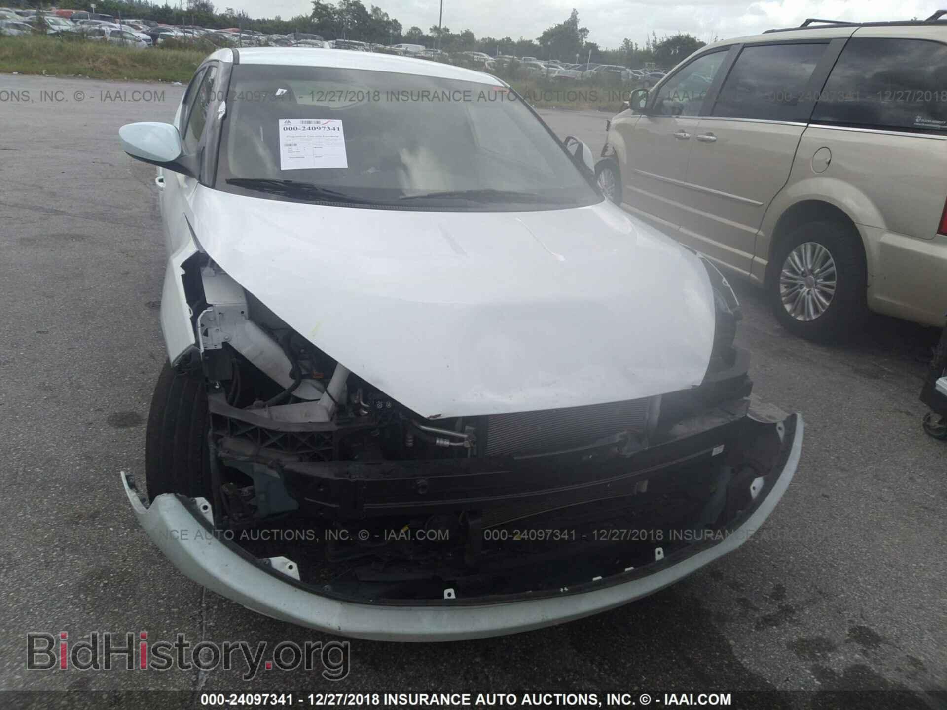 2016 HYUNDAI VELOSTER - VIN: KMHTC6ADXGU268268 - Фото 6