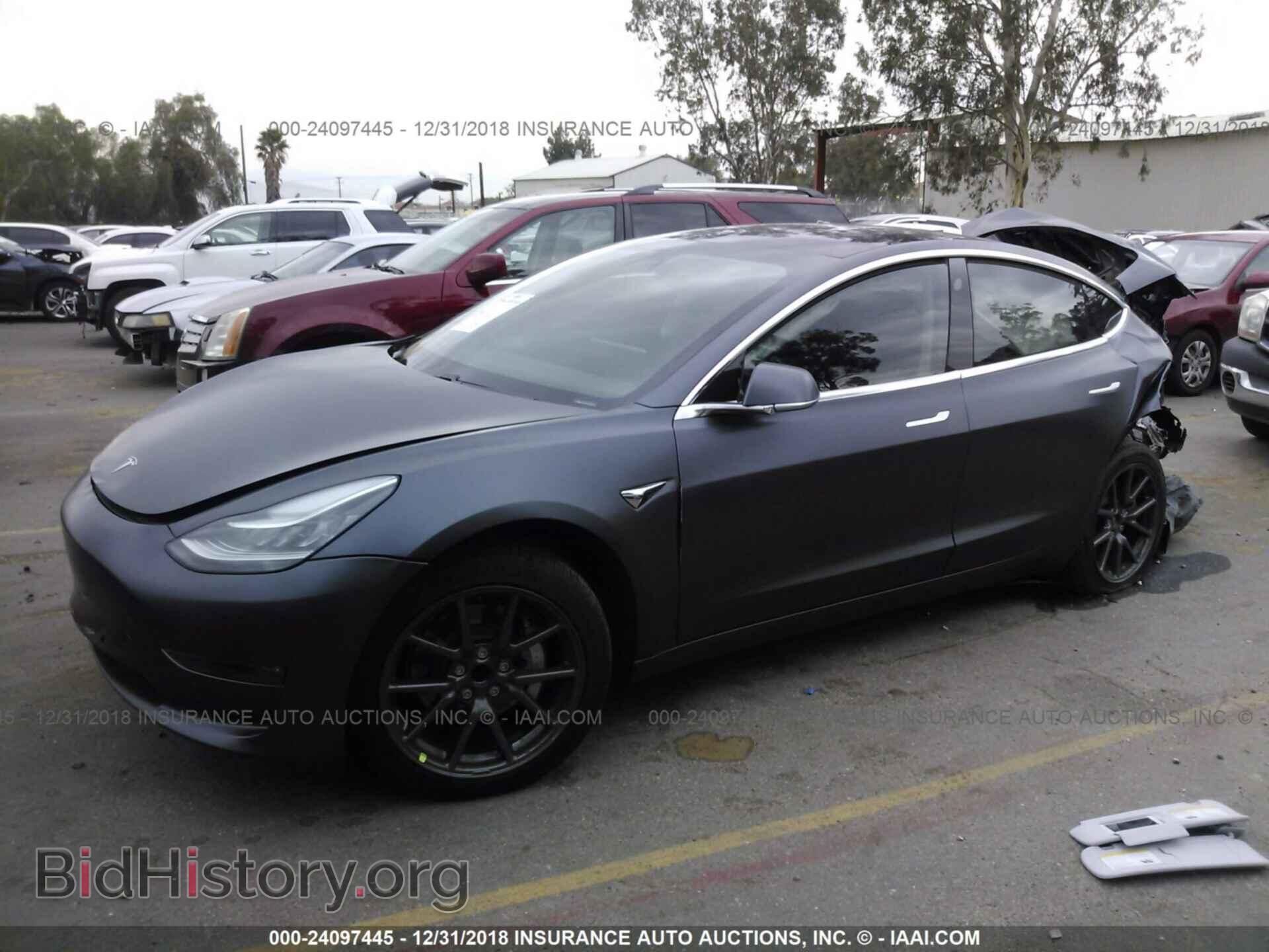 2018 TESLA MODEL 3 - VIN: 5YJ3E1EA0JF026770 - Photo 2