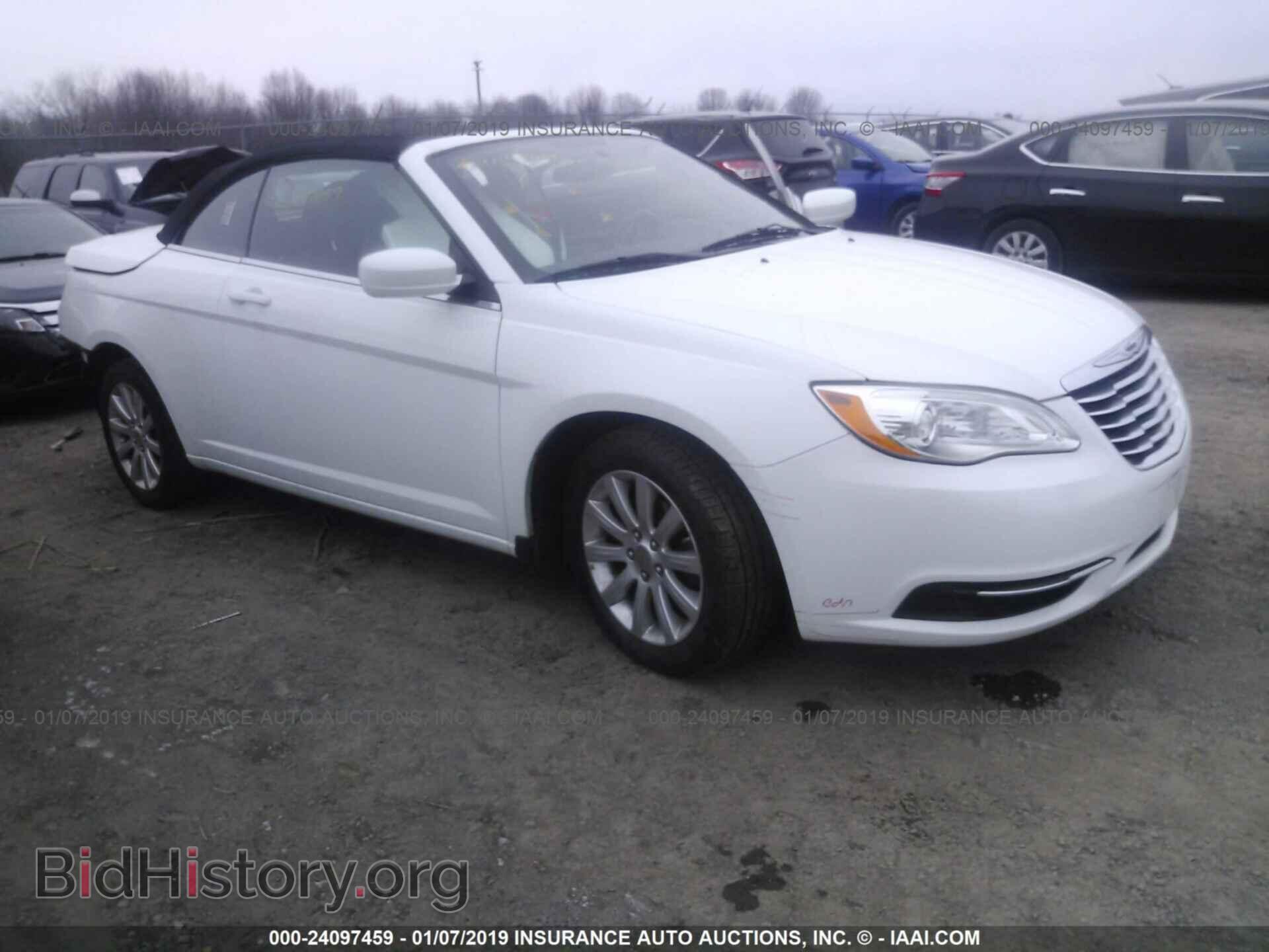 Фотография 1C3BCBEB5CN119213 - CHRYSLER 200 2012