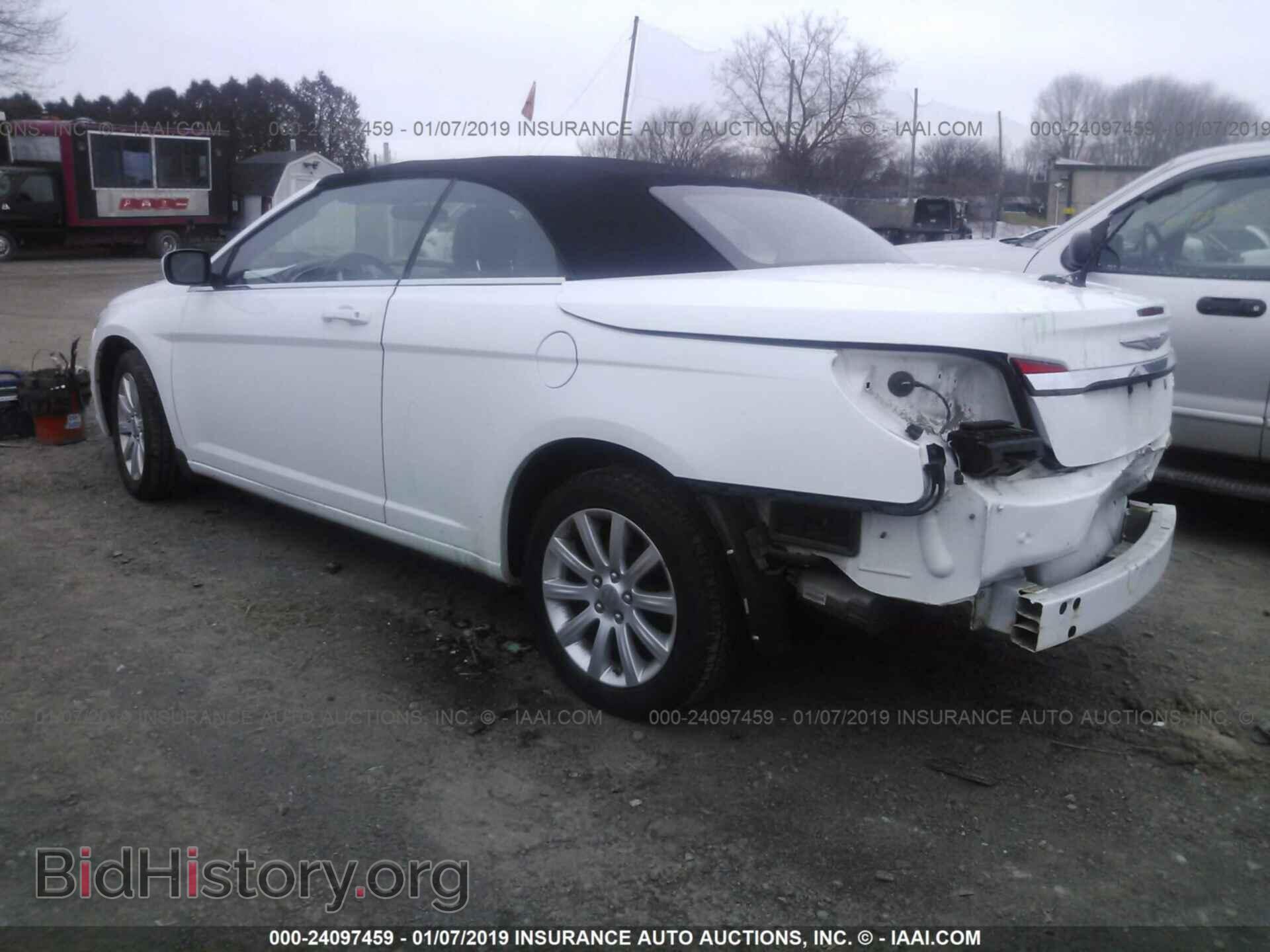2012 CHRYSLER 200 - VIN: 1C3BCBEB5CN119213 - Фото 3