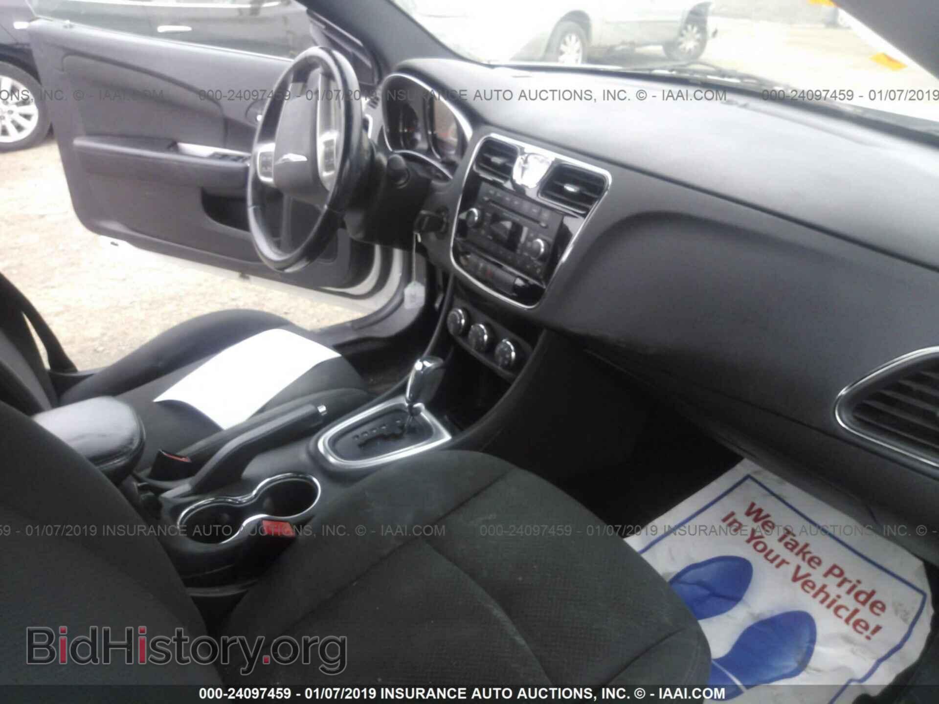 2012 CHRYSLER 200 - VIN: 1C3BCBEB5CN119213 - Фото 5