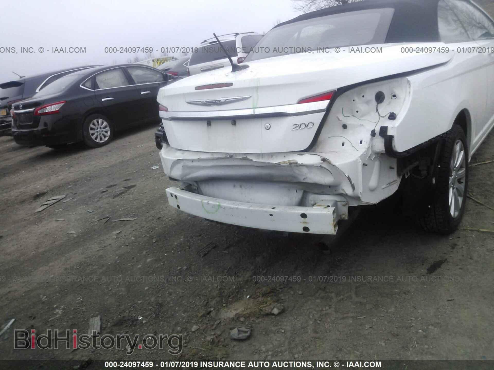 2012 CHRYSLER 200 - VIN: 1C3BCBEB5CN119213 - Фото 6
