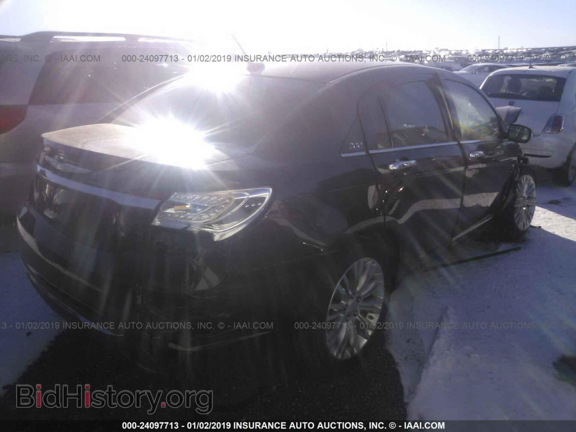 2012 CHRYSLER 200 - VIN: 1C3CCBCG8CN189744 - Photo 4