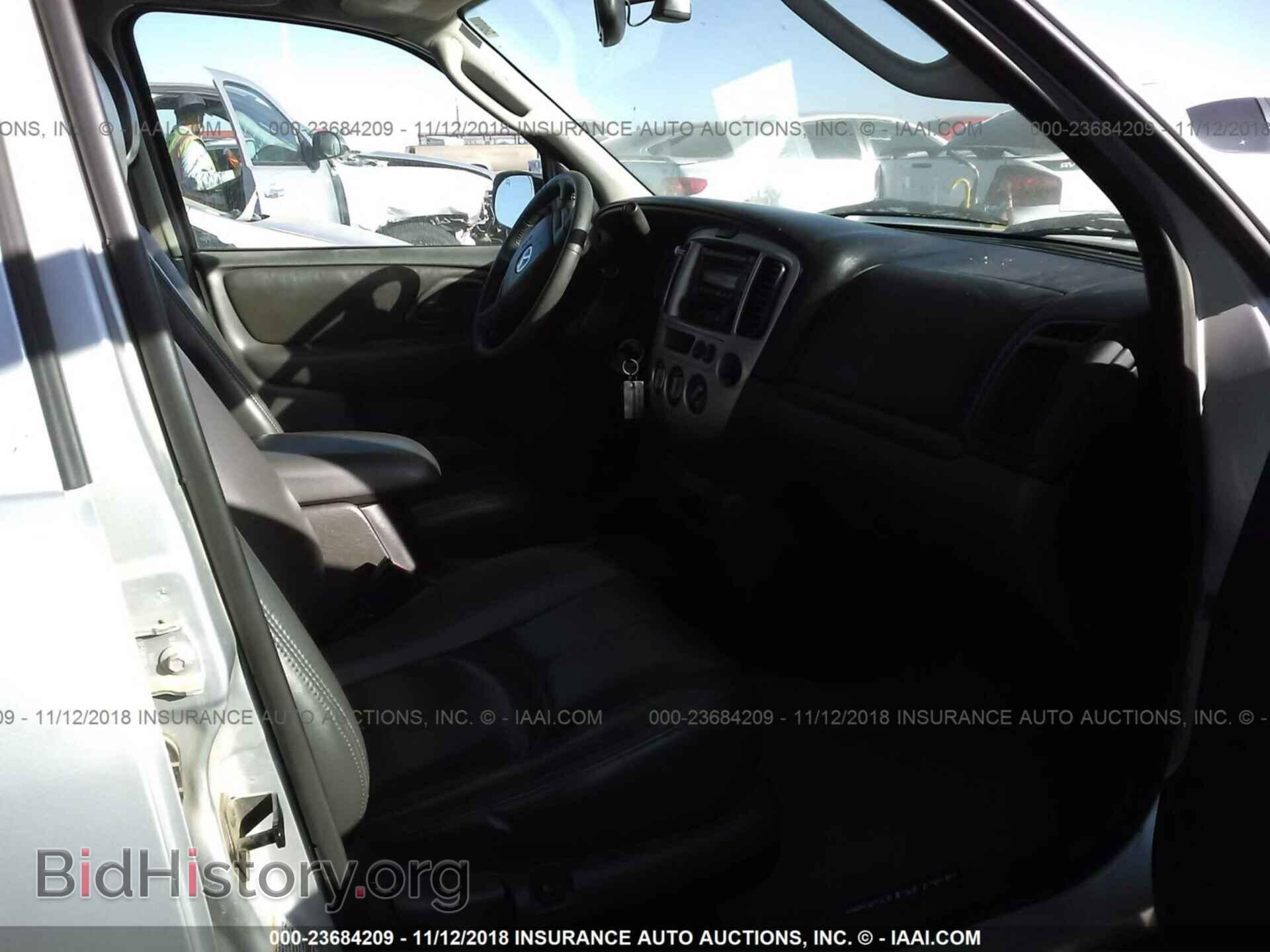 2003 MAZDA TRIBUTE - VIN: 4F2CZ96143KM45938 - Photo 5