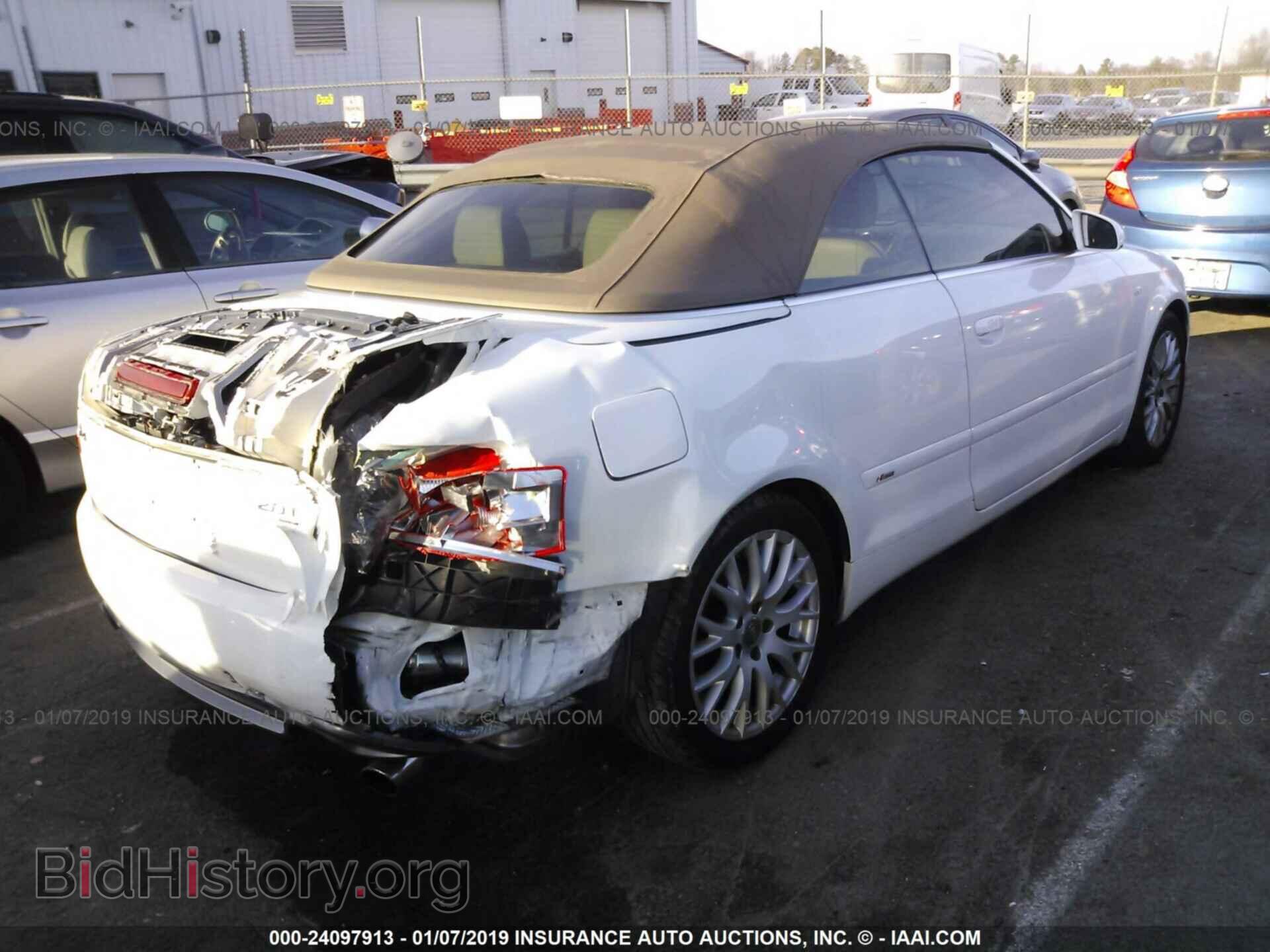 2009 AUDI A4 - VIN: WAUDF48H19K006471 - Фото 4