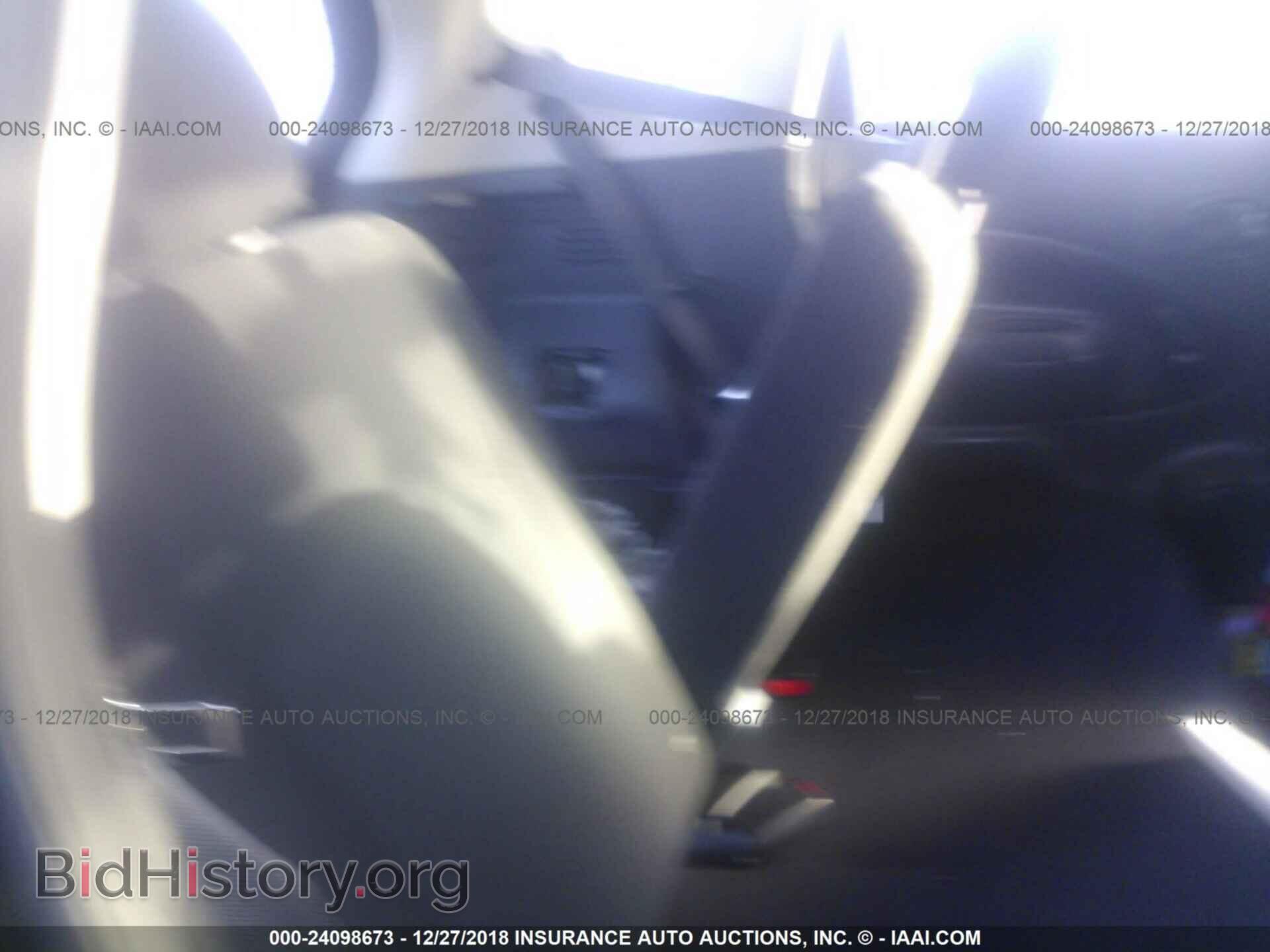 2014 NISSAN VERSA NOTE - VIN: 3N1CE2CP9EL416774 - Фото 8