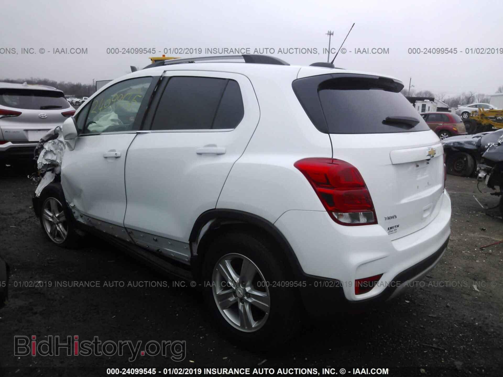 2017 CHEVROLET TRAX - VIN: 3GNCJLSB0HL190074 - Photo 3