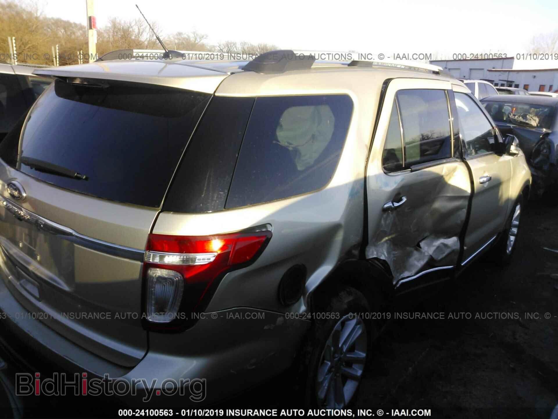 2011 FORD EXPLORER - VIN: 1FMHK7D88BGA25935 - Photo 4