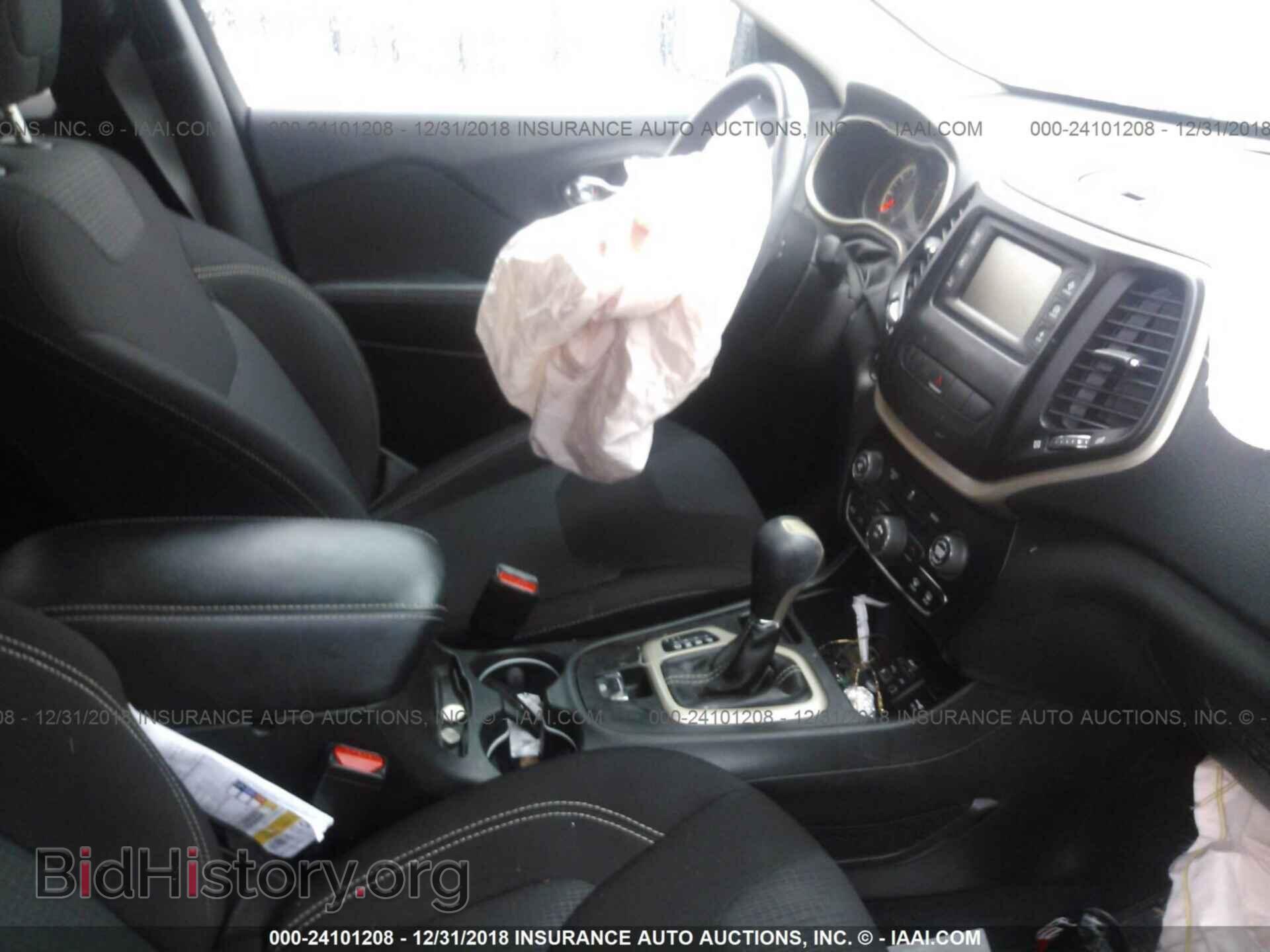 2015 JEEP CHEROKEE - VIN: 1C4PJLCB6FW642674 - Фото 5