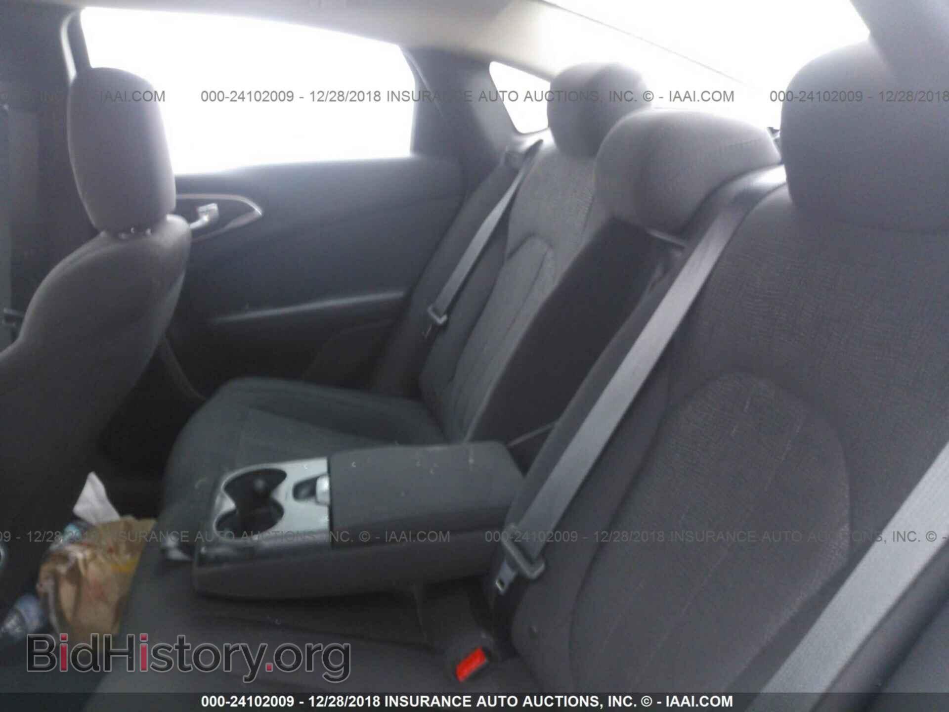 2016 CHRYSLER 200 - VIN: 1C3CCCAB5GN170331 - Фото 8